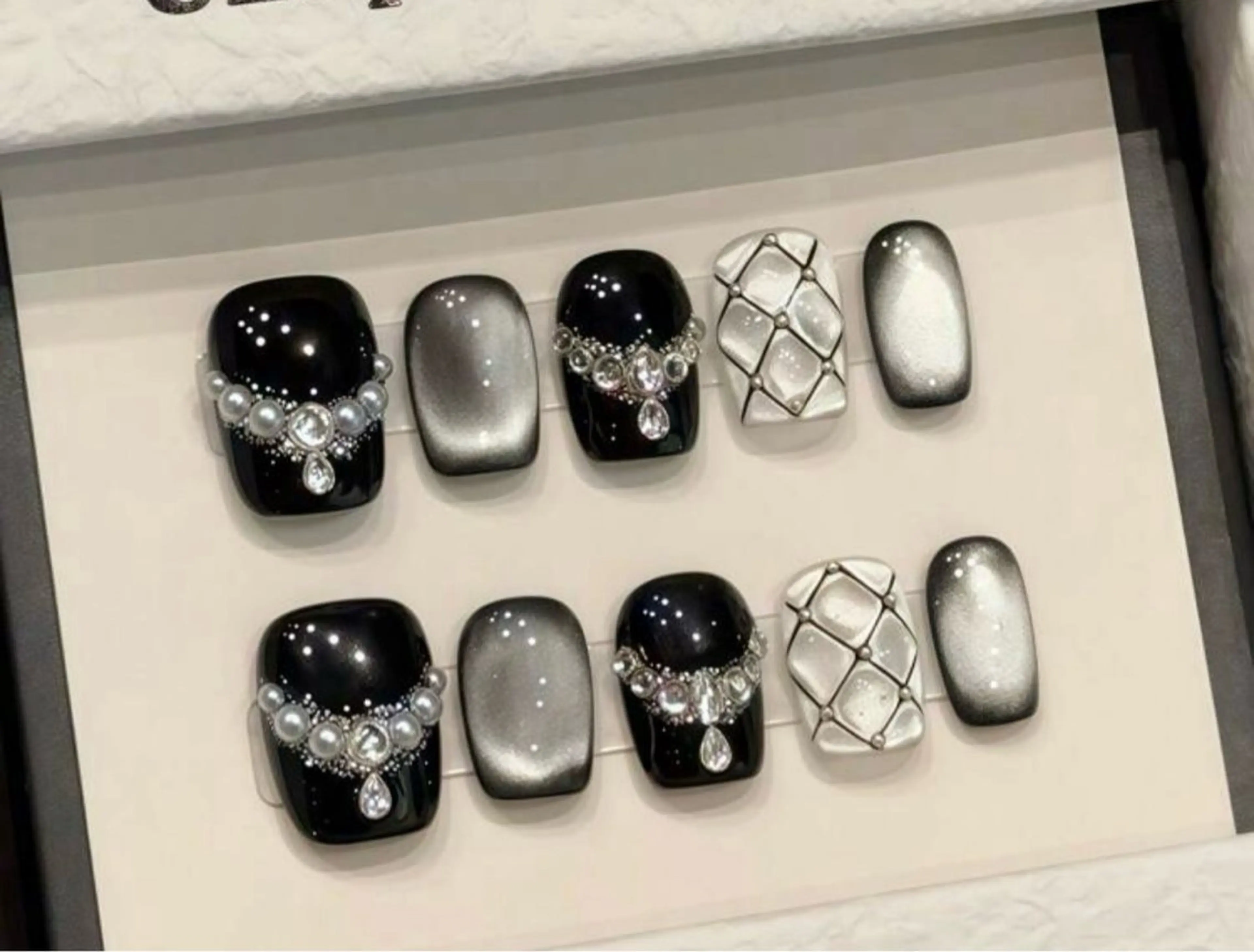 ネイル FuFu.Nail 2️⃣番のネイルデザイン