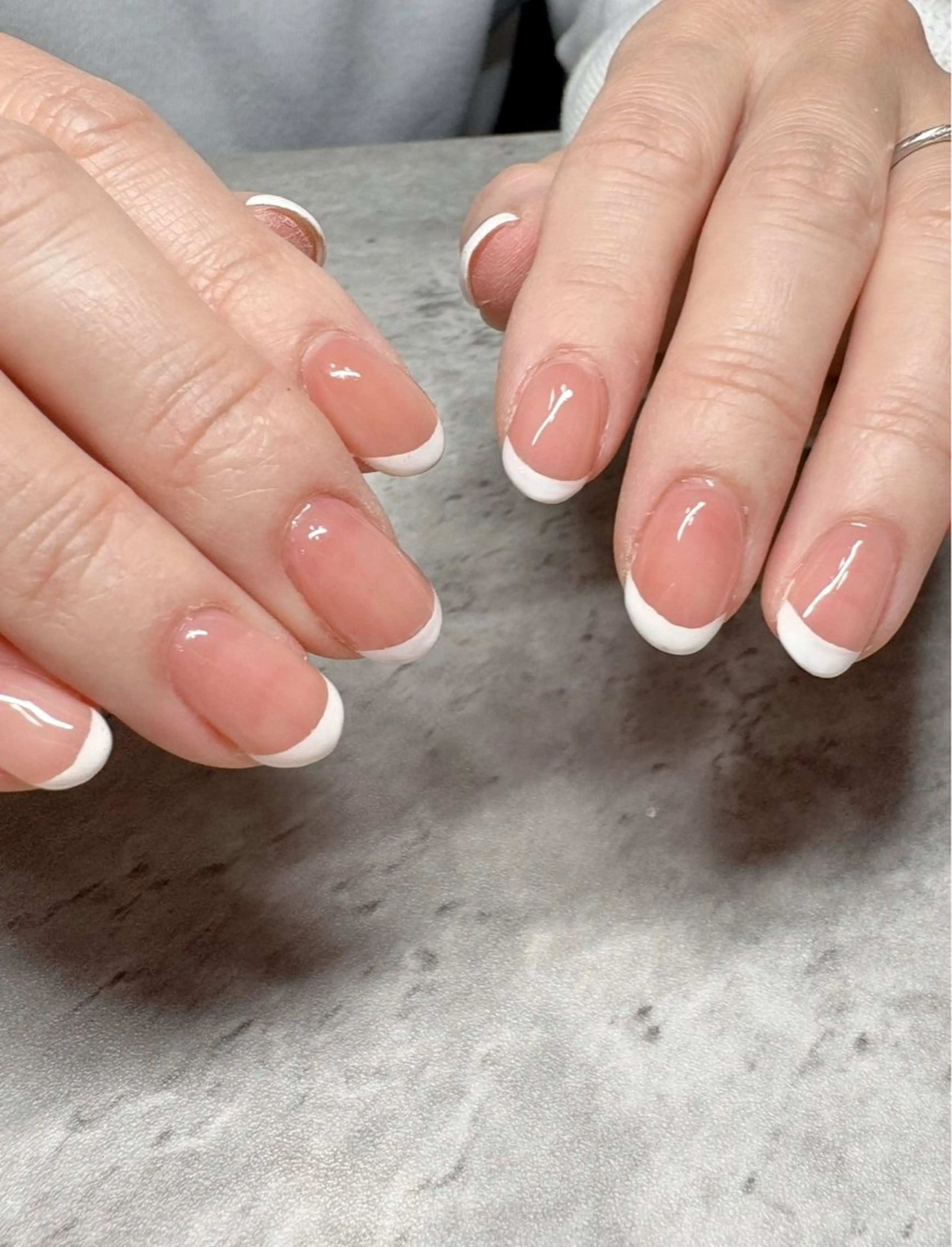 ネイル フレンチネイル オフィスネイル ハンドネイル Private nail salon n+【エヌプラス】所属・大島 心花のネイルデザイン