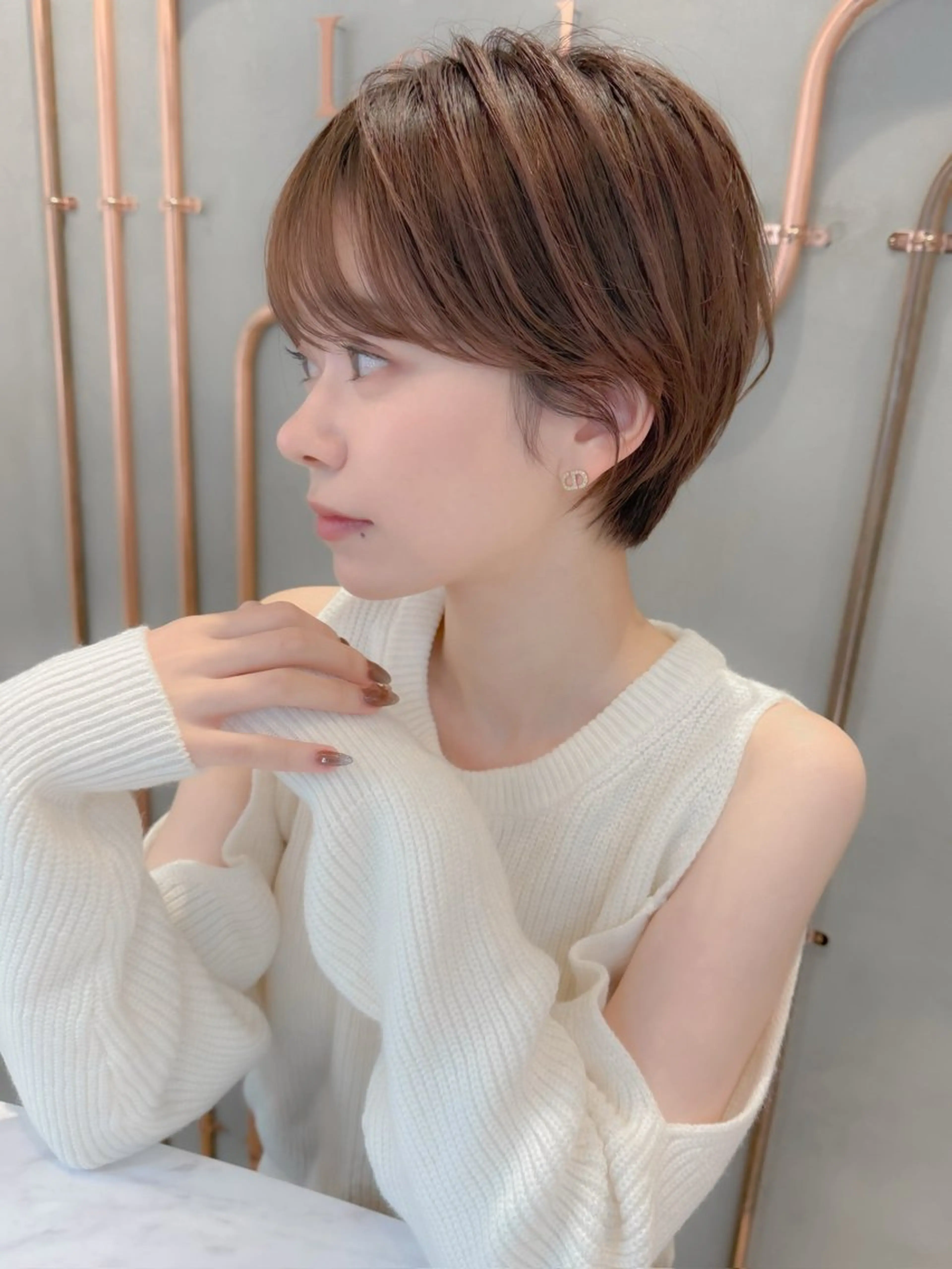 ショート カラー カット ヘアカラー トリートメント ボブ/ショート/ 縮毛矯正⚜️工藤昴のヘアスタイル