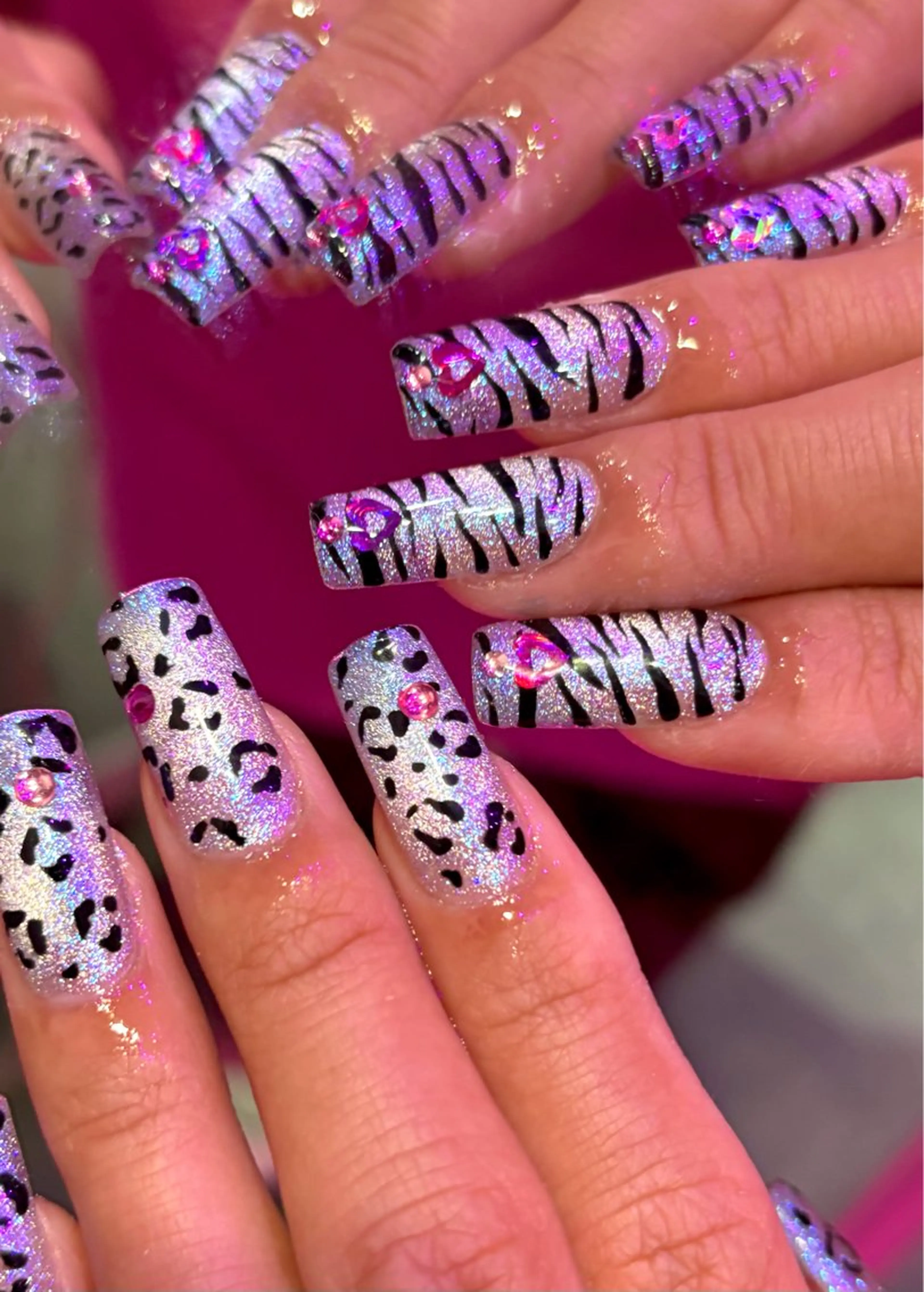 ネイル アニマル柄 ハンドネイル PINS16✴︎ 原宿ネイリストumiのネイルデザイン