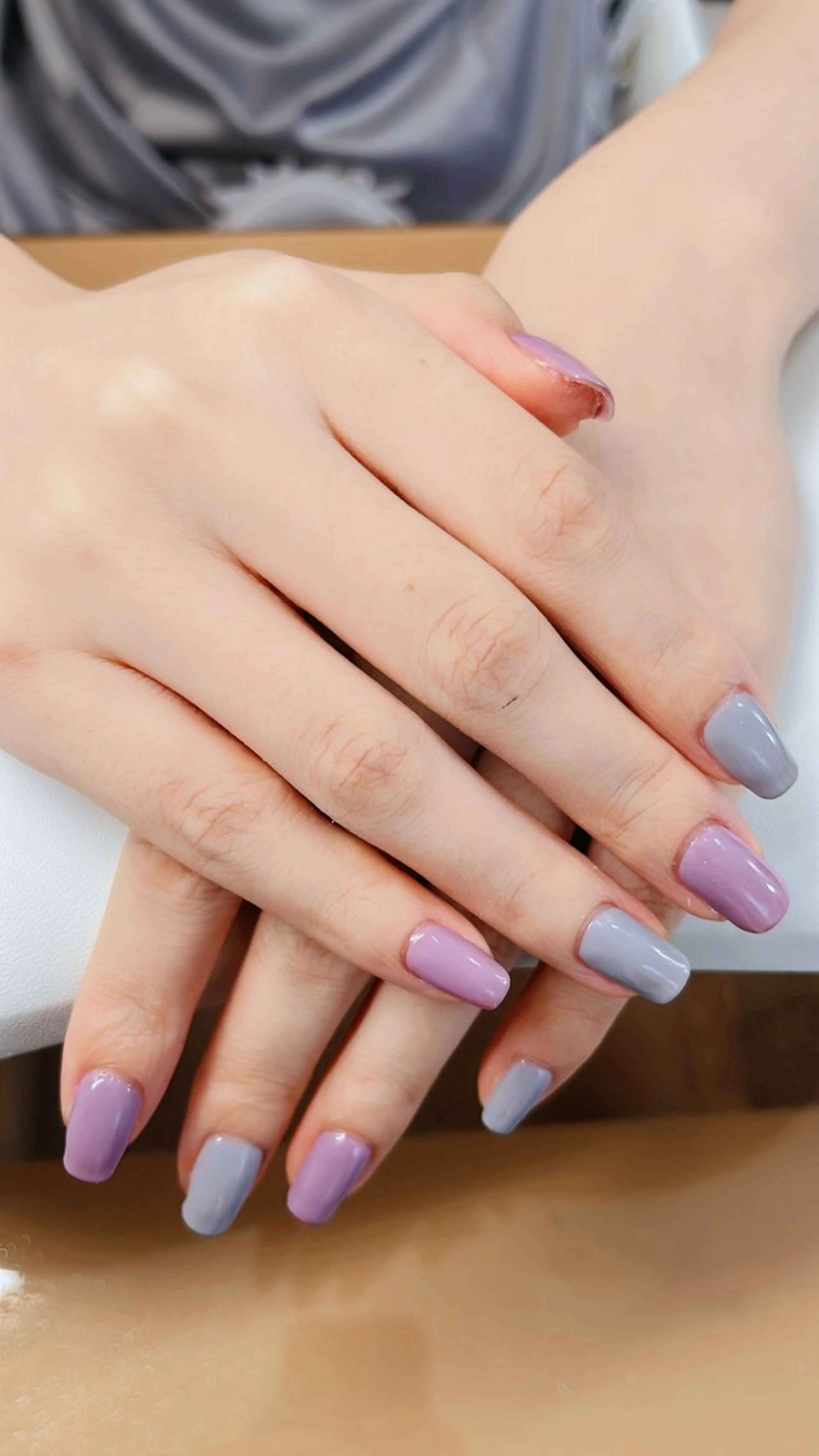 ワンカラー💝オフあり【当日限定】💅🏻マグネット 美フォルム込み¥6500→¥4500(甘皮ケア付き)の写真