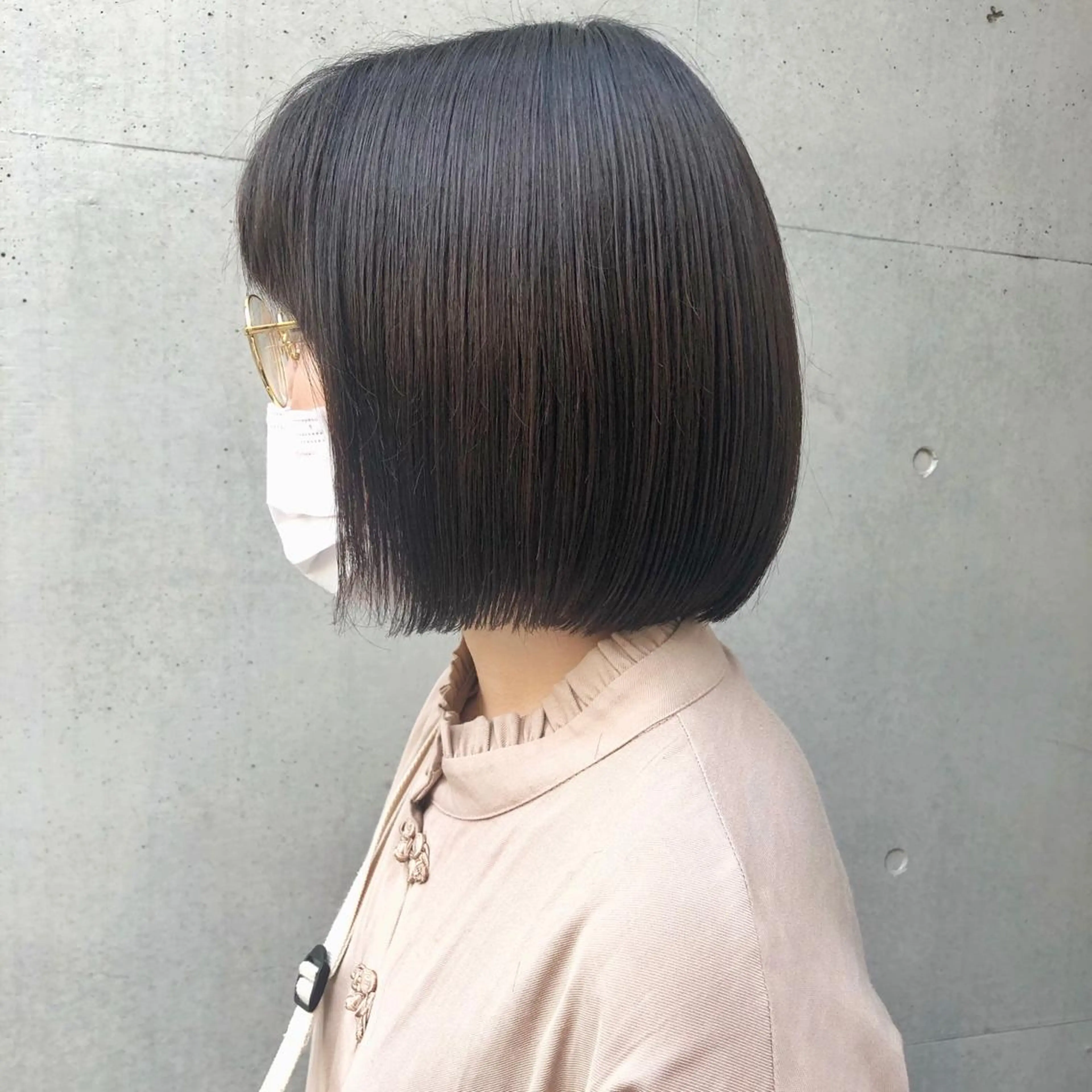 ショート カラー 前下がりボブ アッシュ ダークアッシュ ボブ 🍎みついじゅん🍏 ボブ指名No.1のヘアスタイル