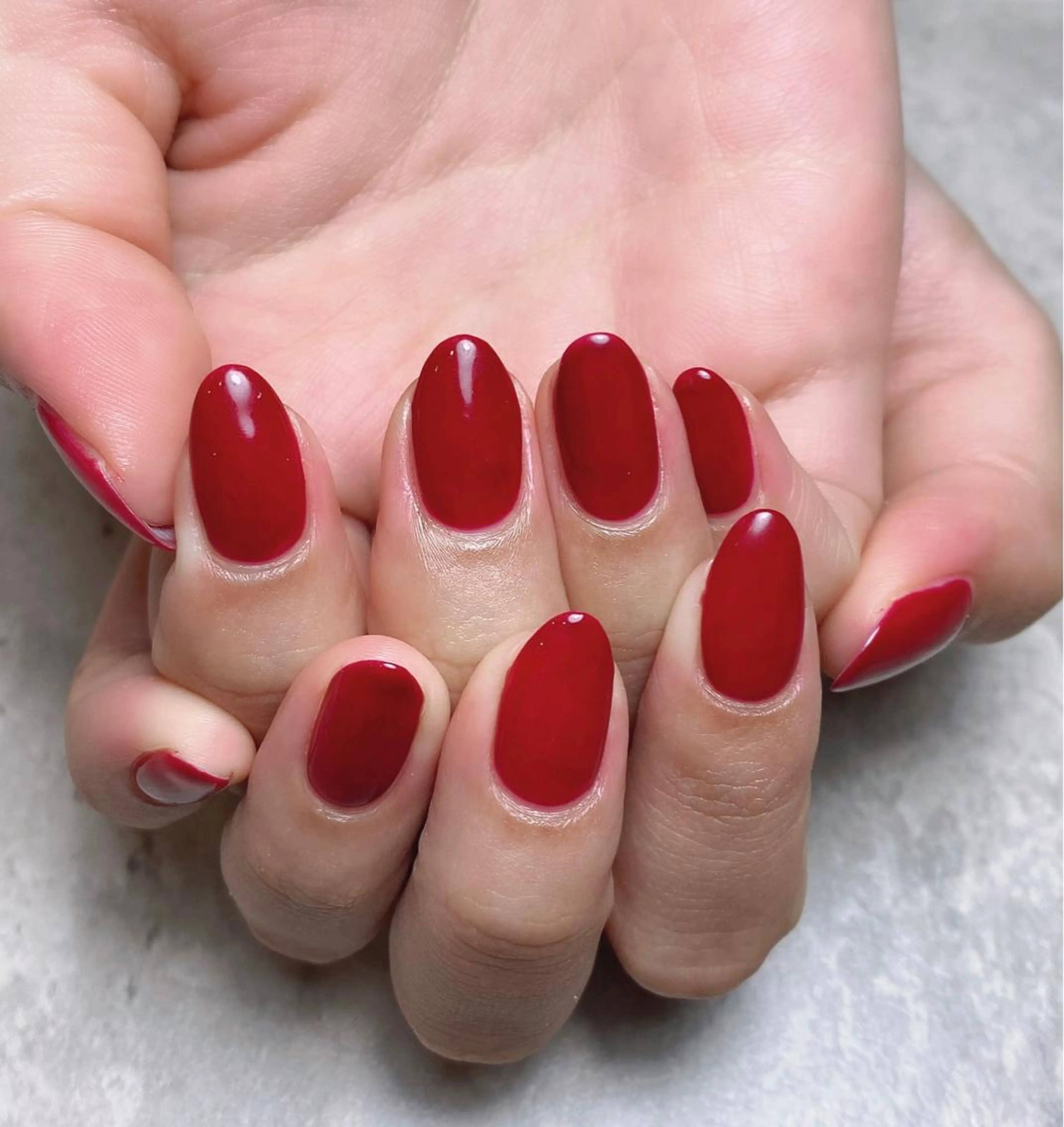 ネイル 🦋 Queenieのネイルデザイン