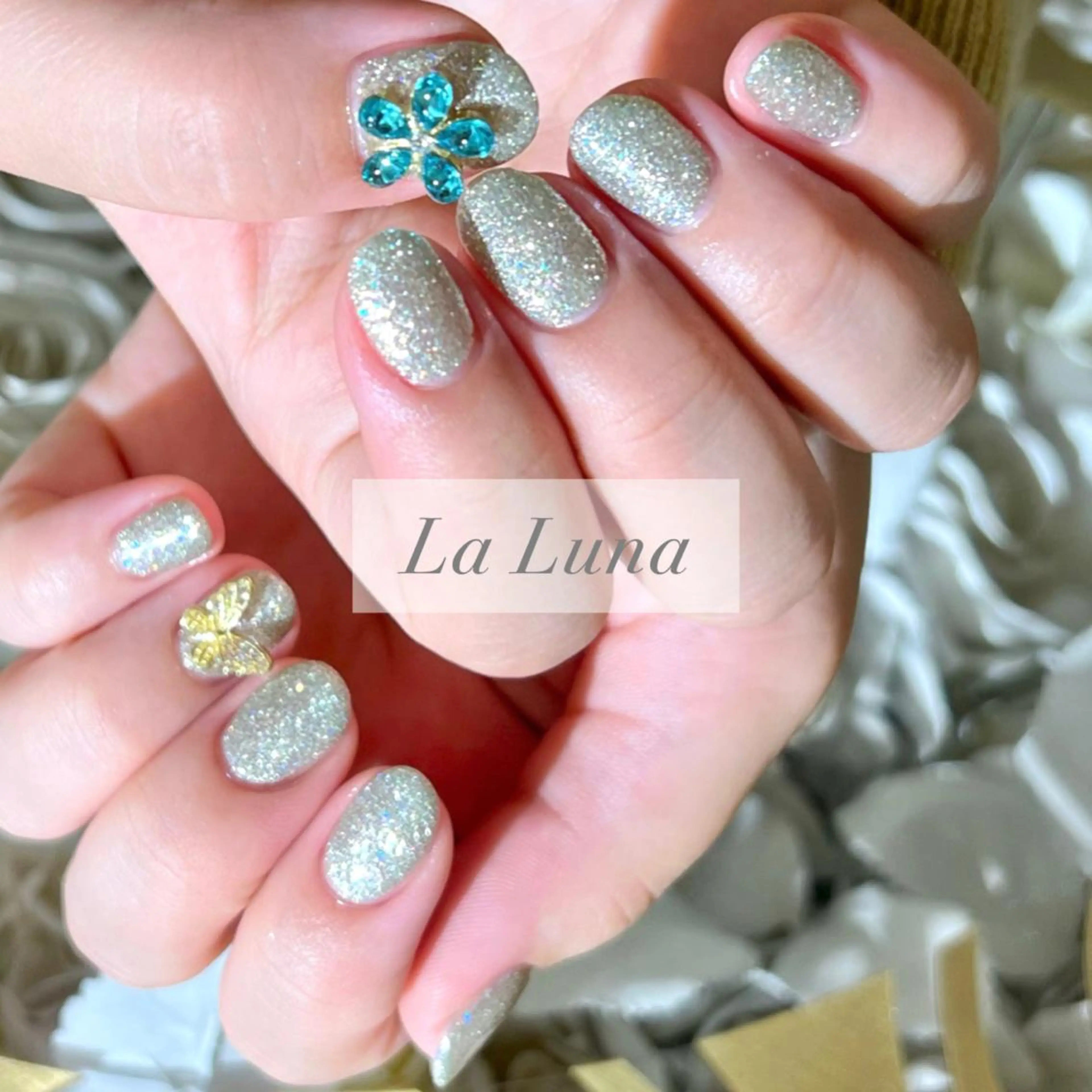 ネイル LaLuna🌙 Natsukiのネイルデザイン