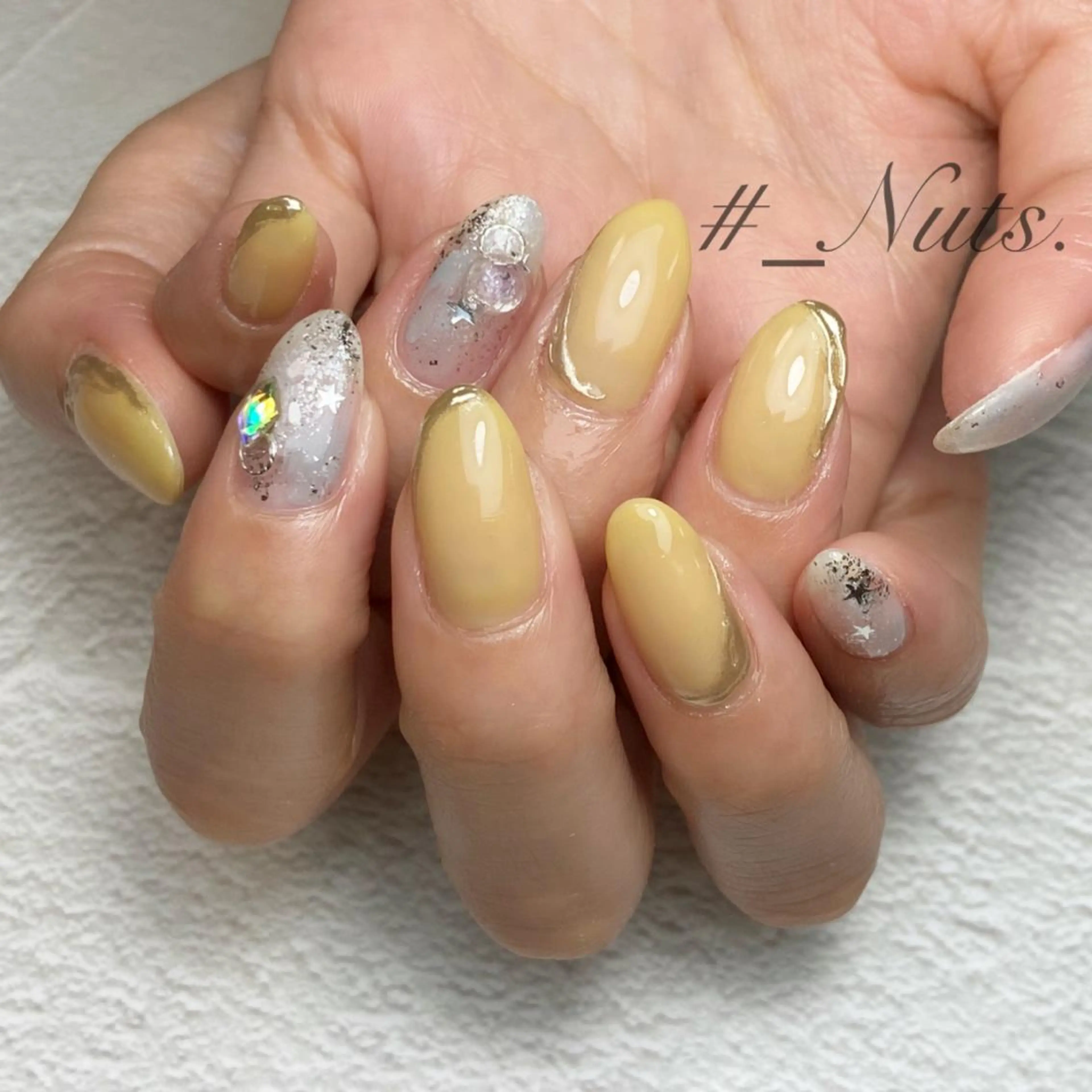 ネイル 土居 夏美/束感マツエクのマツエク・マツパデザイン