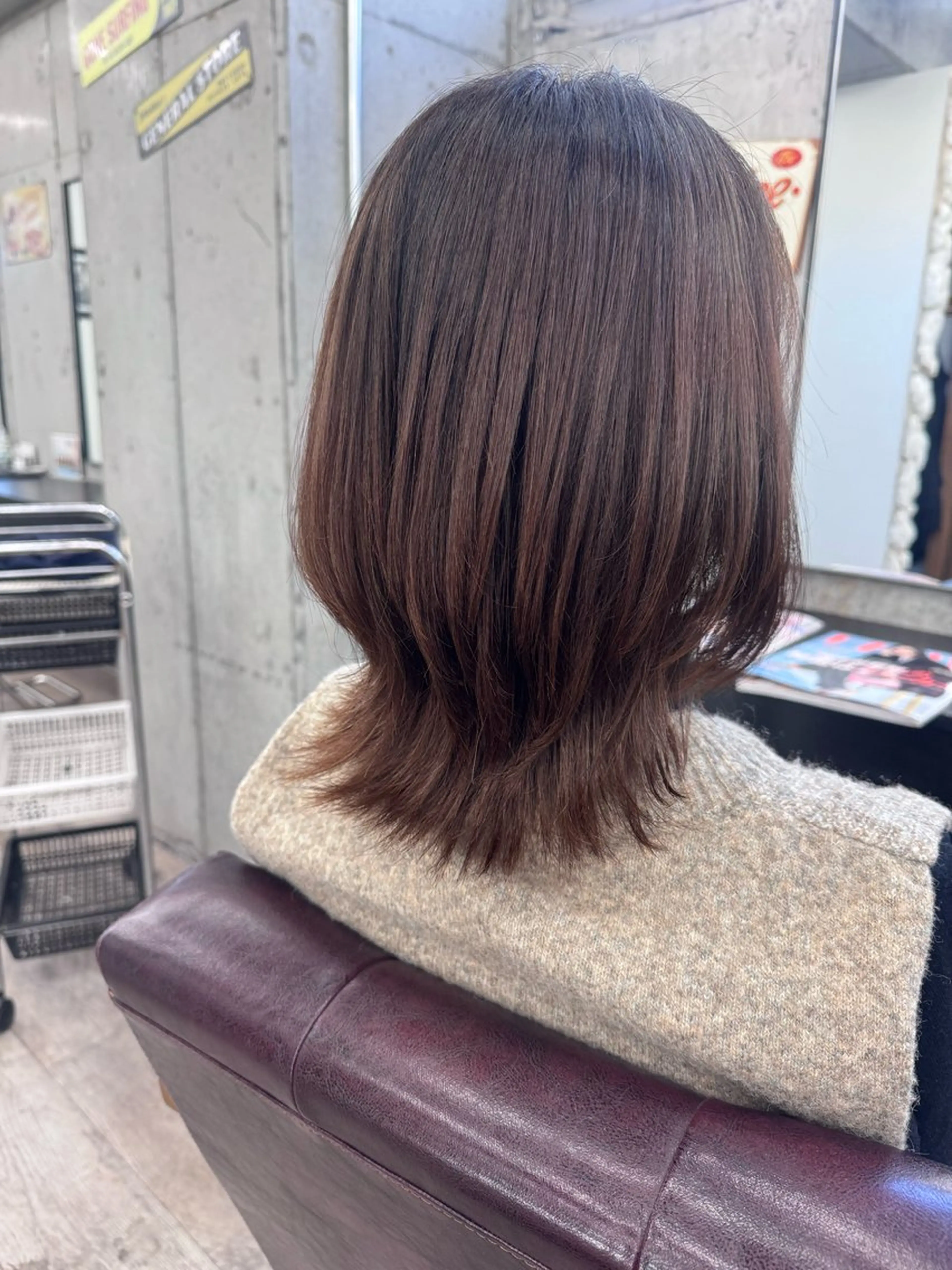 セミロング カラー ウルフカット カット ヘアカラー トリートメント mio ☆のヘアスタイル