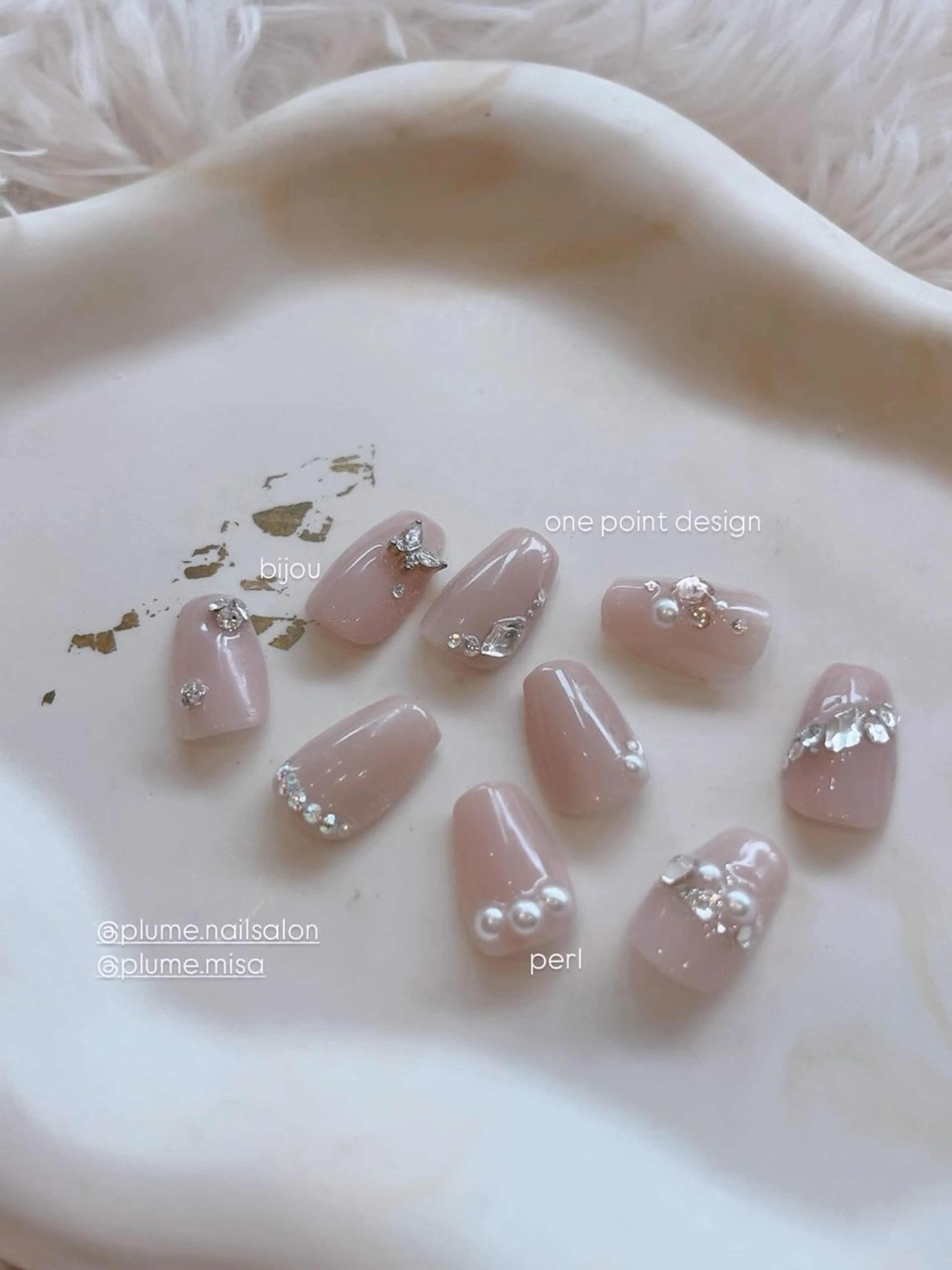 【ハンドジェル(オフ込)】シンプル上品アート2本¥6,000or4本¥6,400/他店様or長さだしオフ・アート別途料金の写真