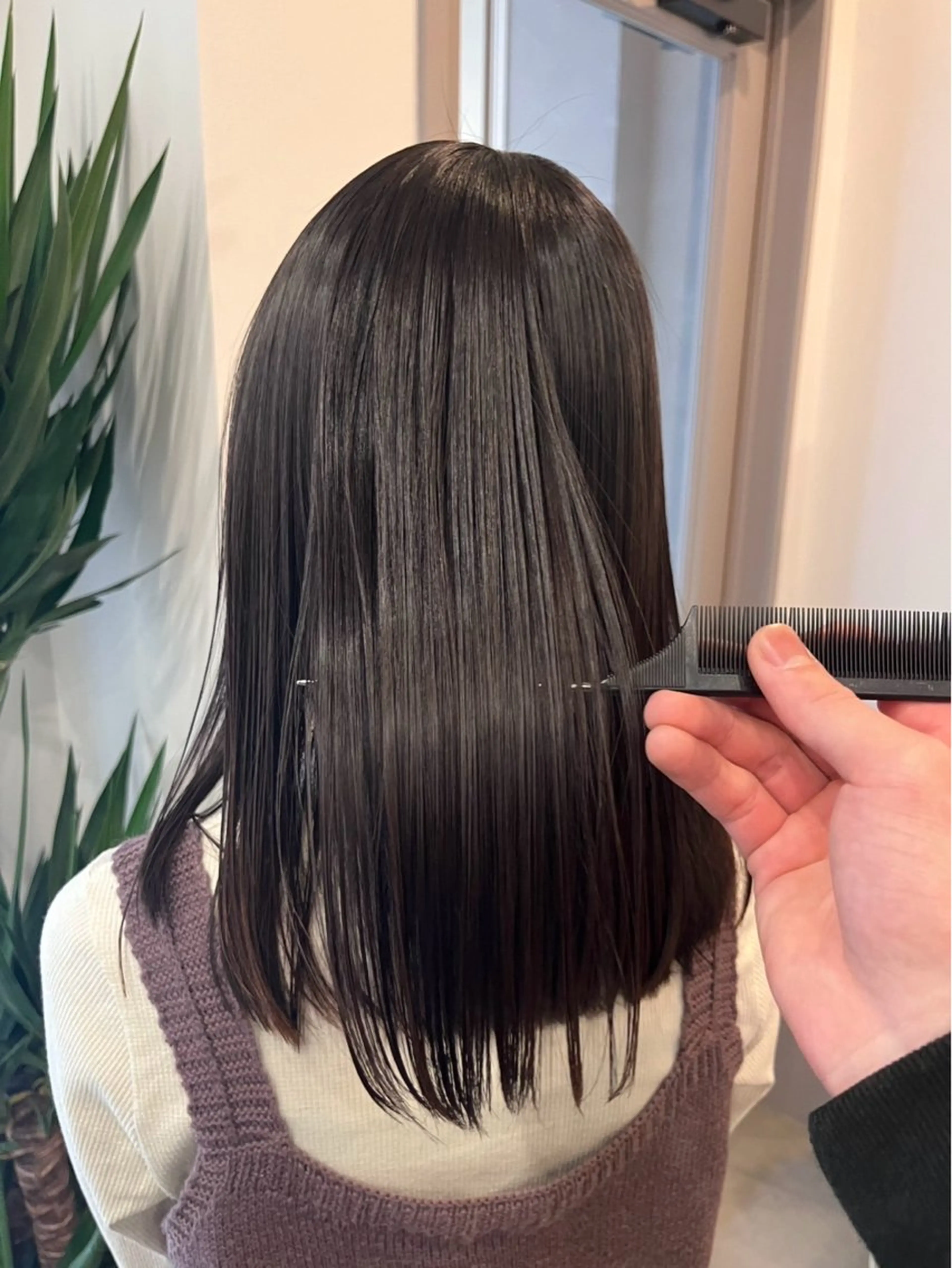 ミディアム ボブ 顔まわりレイヤー 顔周りカット 髪質改善 レイヤーカット dogstar 加藤翔大のヘアスタイル