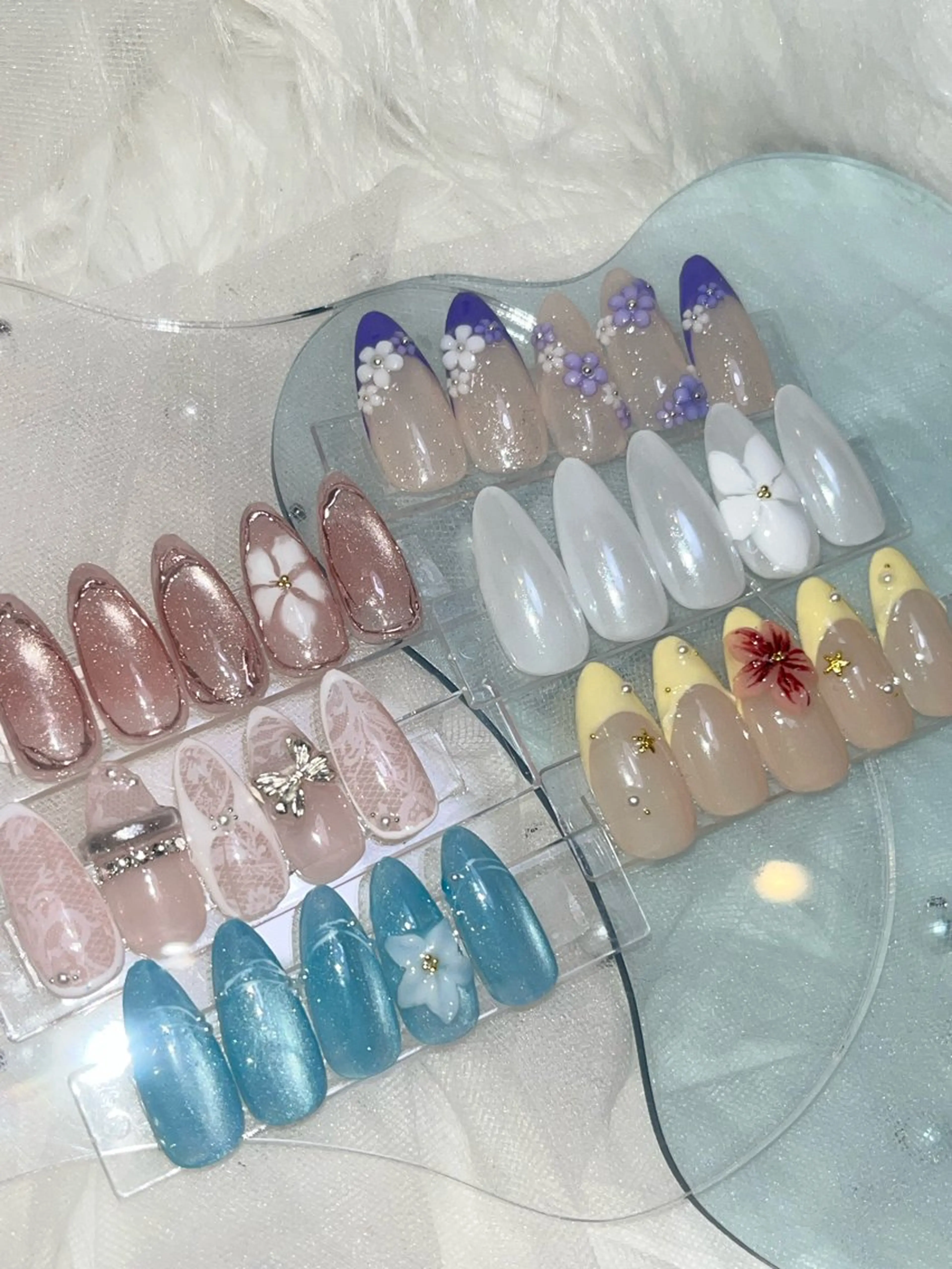 ネイル ハンドネイル EmaNail MOMOのネイルデザイン