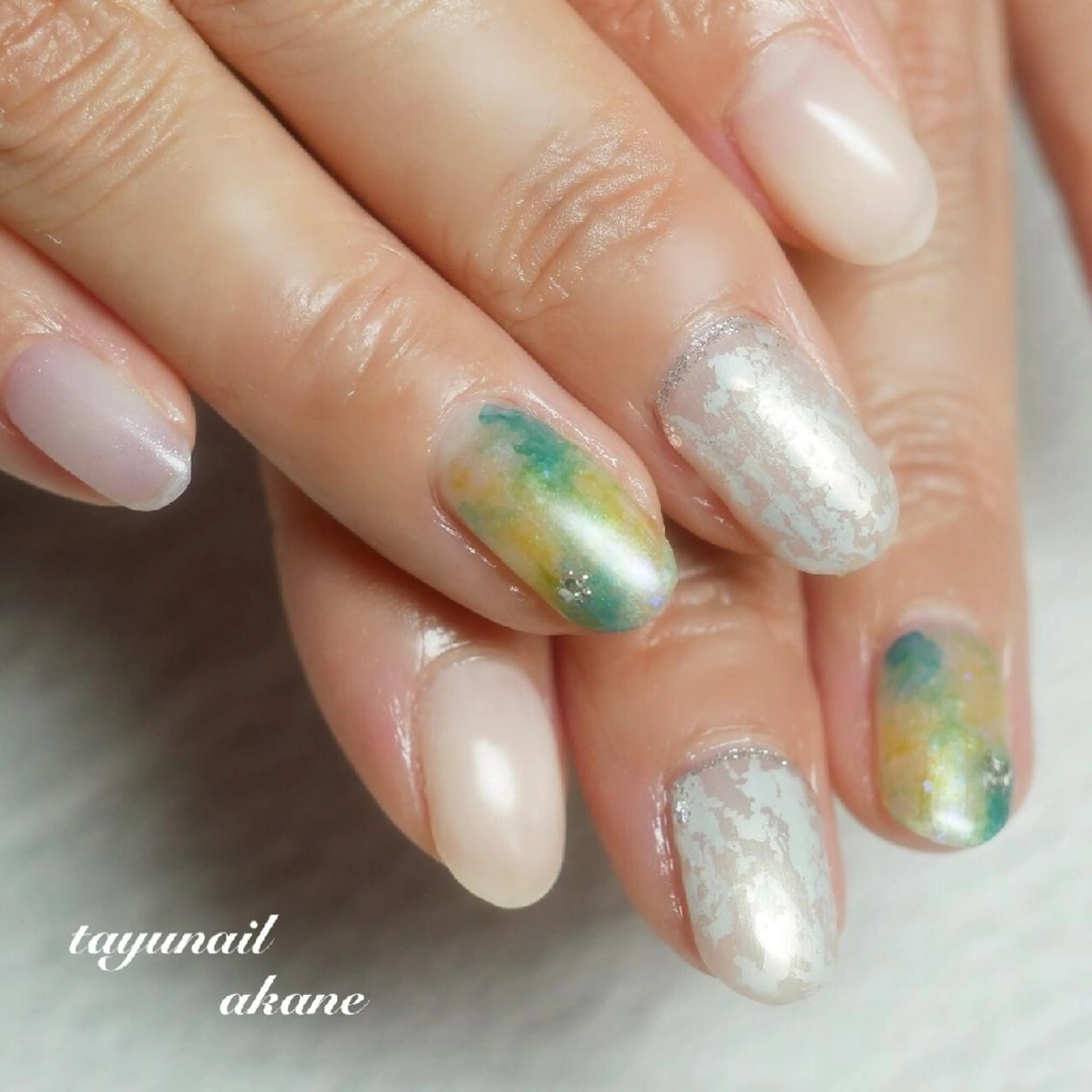 ネイル アートネイル ブルー ジェルネイル グリーン パラジェル ネイルサロン 【たゆnail】のネイルデザイン