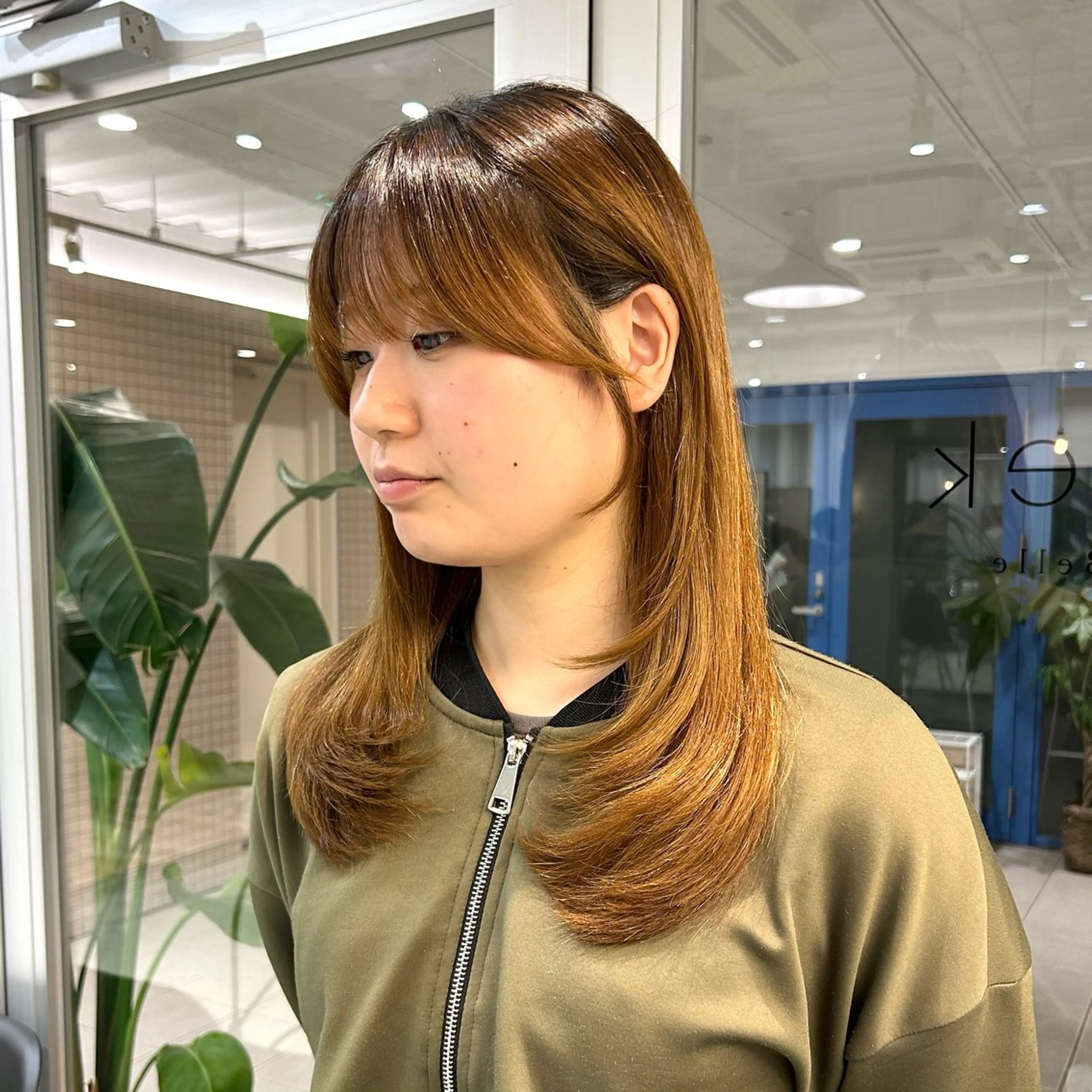 セミロング レイヤーカット 🪄レイヤーカット／ IKUMI🌙のヘアスタイル