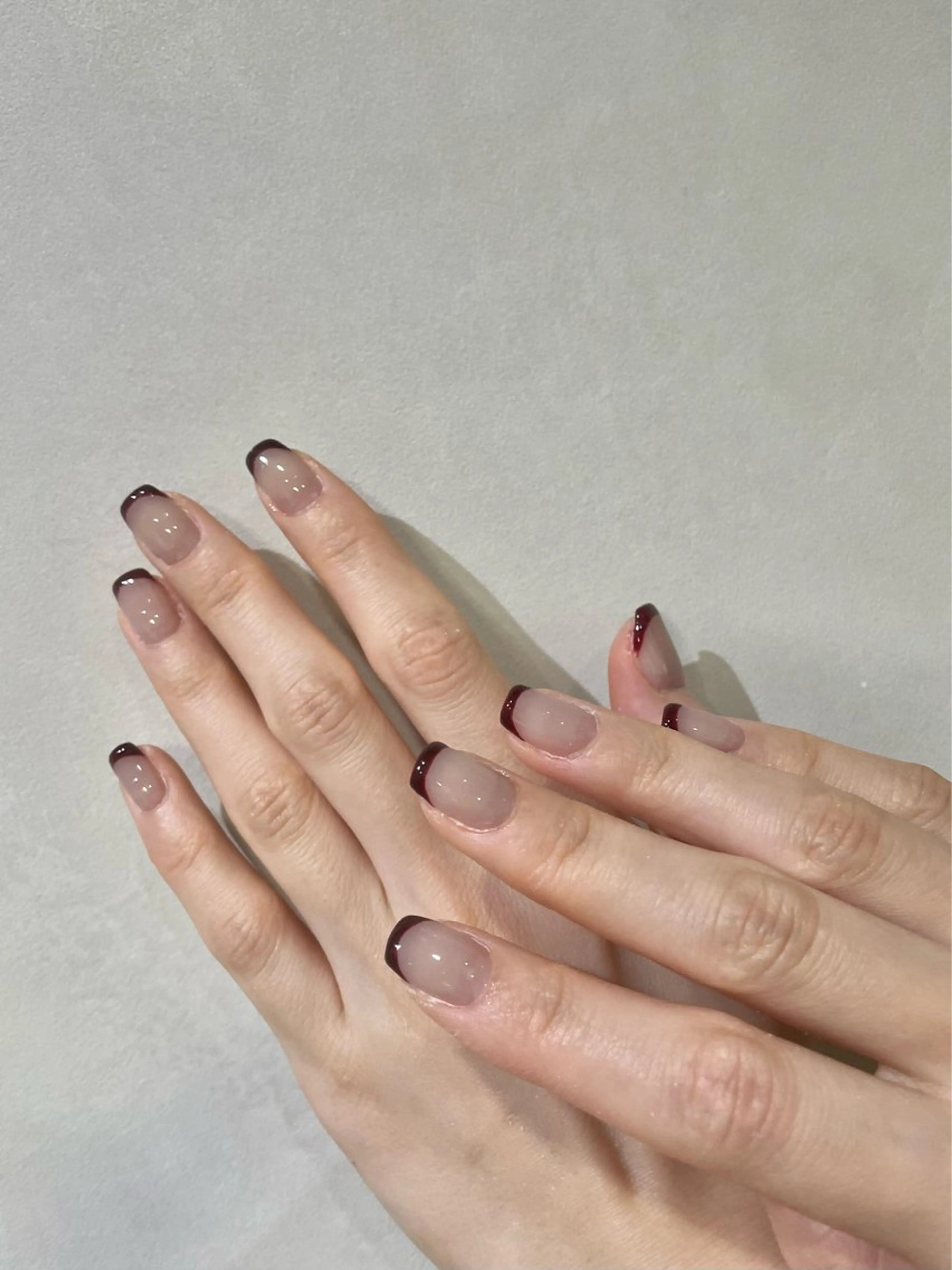 ネイル ボルドー フレンチネイル Lily nail 大濠店所属・Lily イシイのネイルデザイン