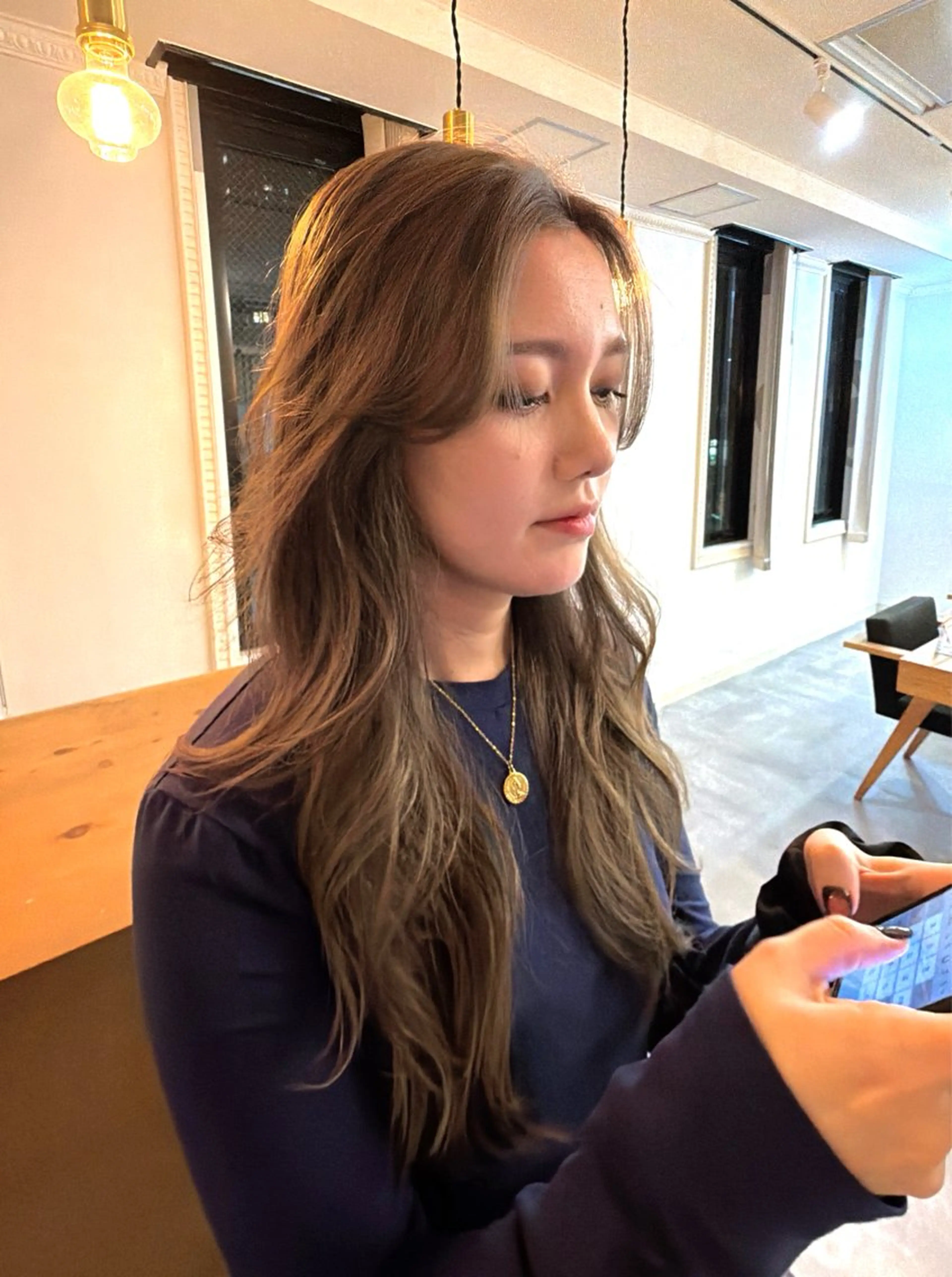 ロング カラー グレージュ カット ヘアカラー 南堀江レイヤーカット MIKU🍒のヘアスタイル