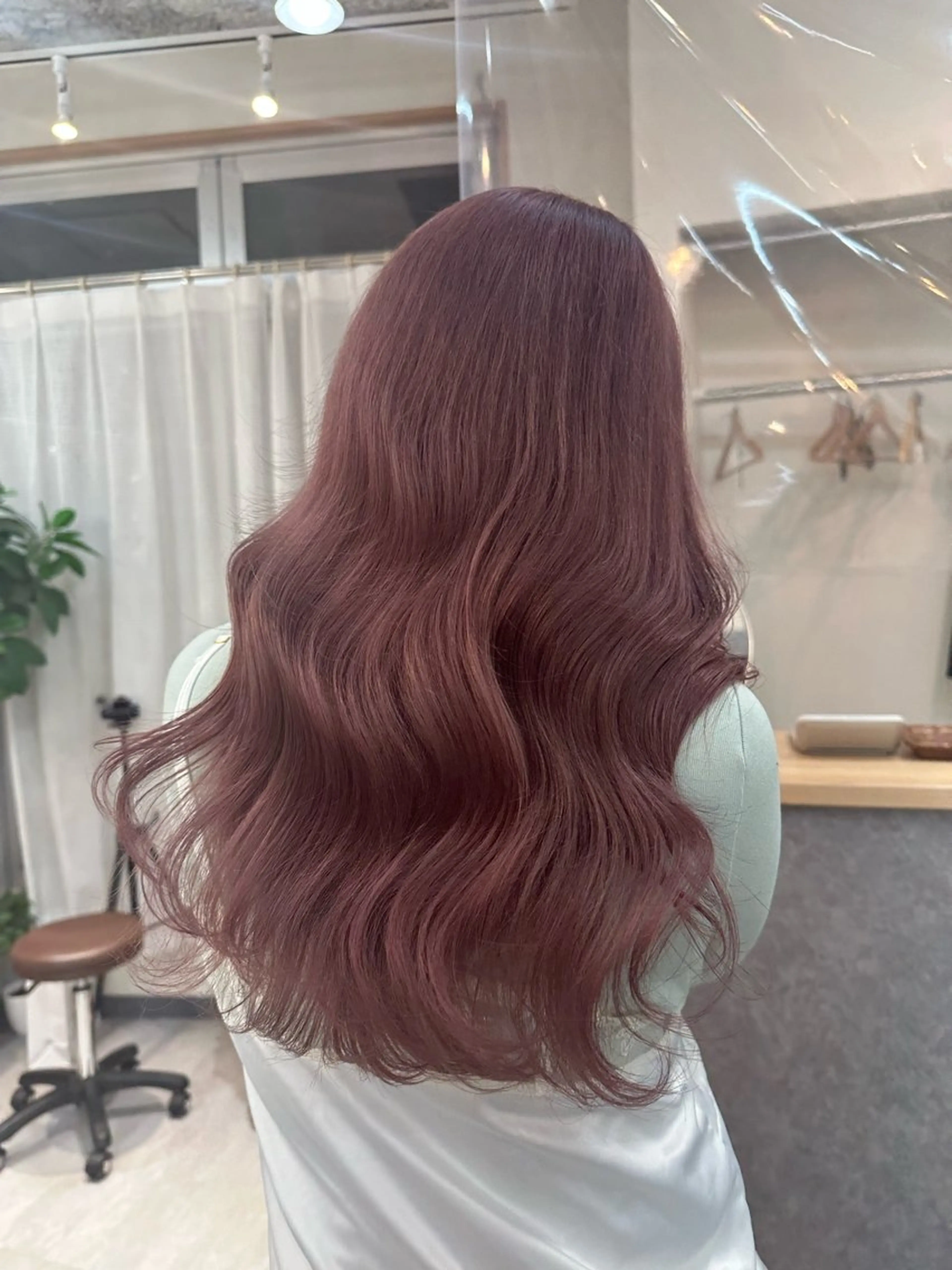 ロング カラー レイヤー/顔周り /いいぬまみかのヘアスタイル