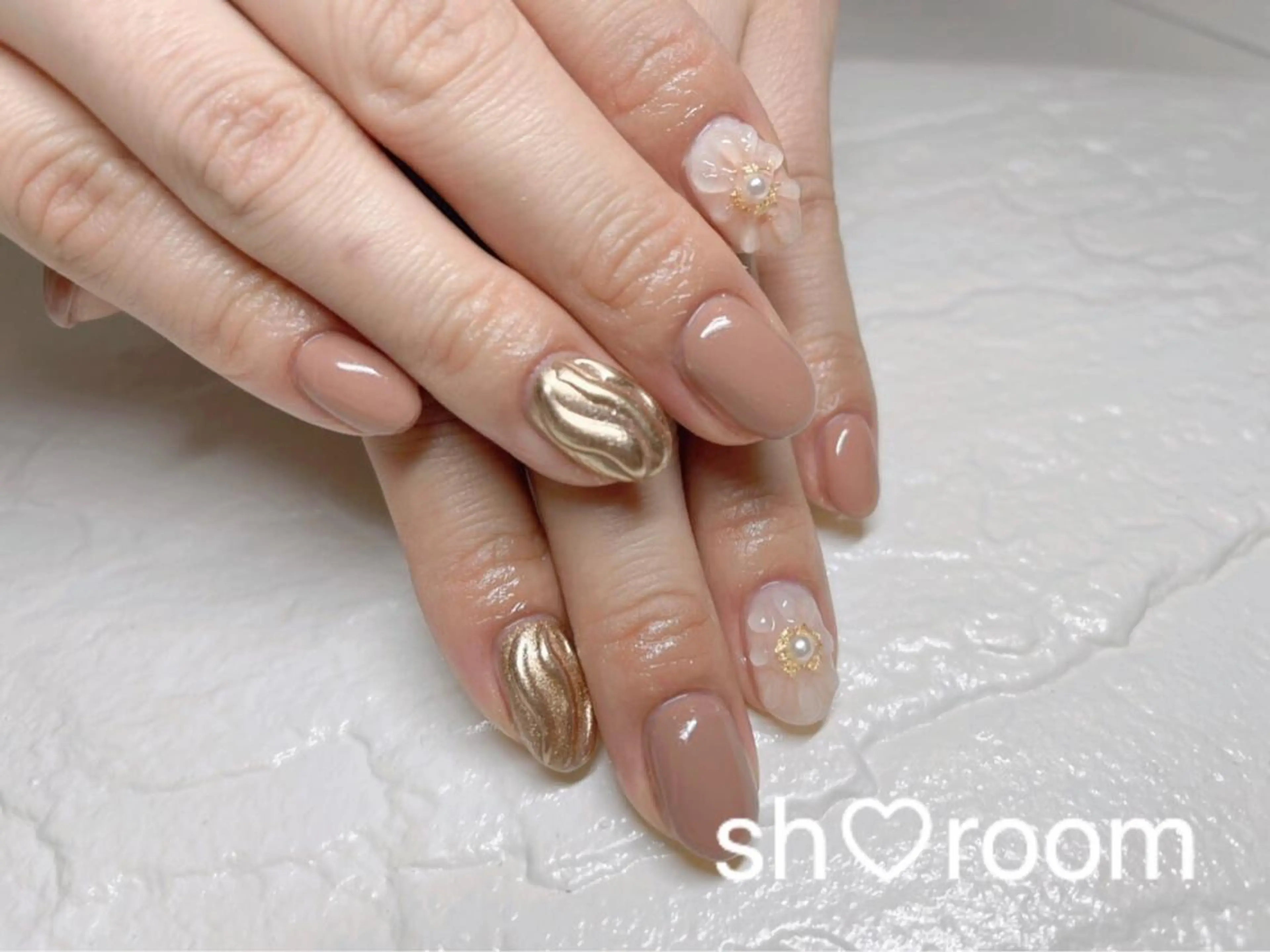 ネイル フラワーネイル ミラーネイル Nail salon Ruuのネイルデザイン