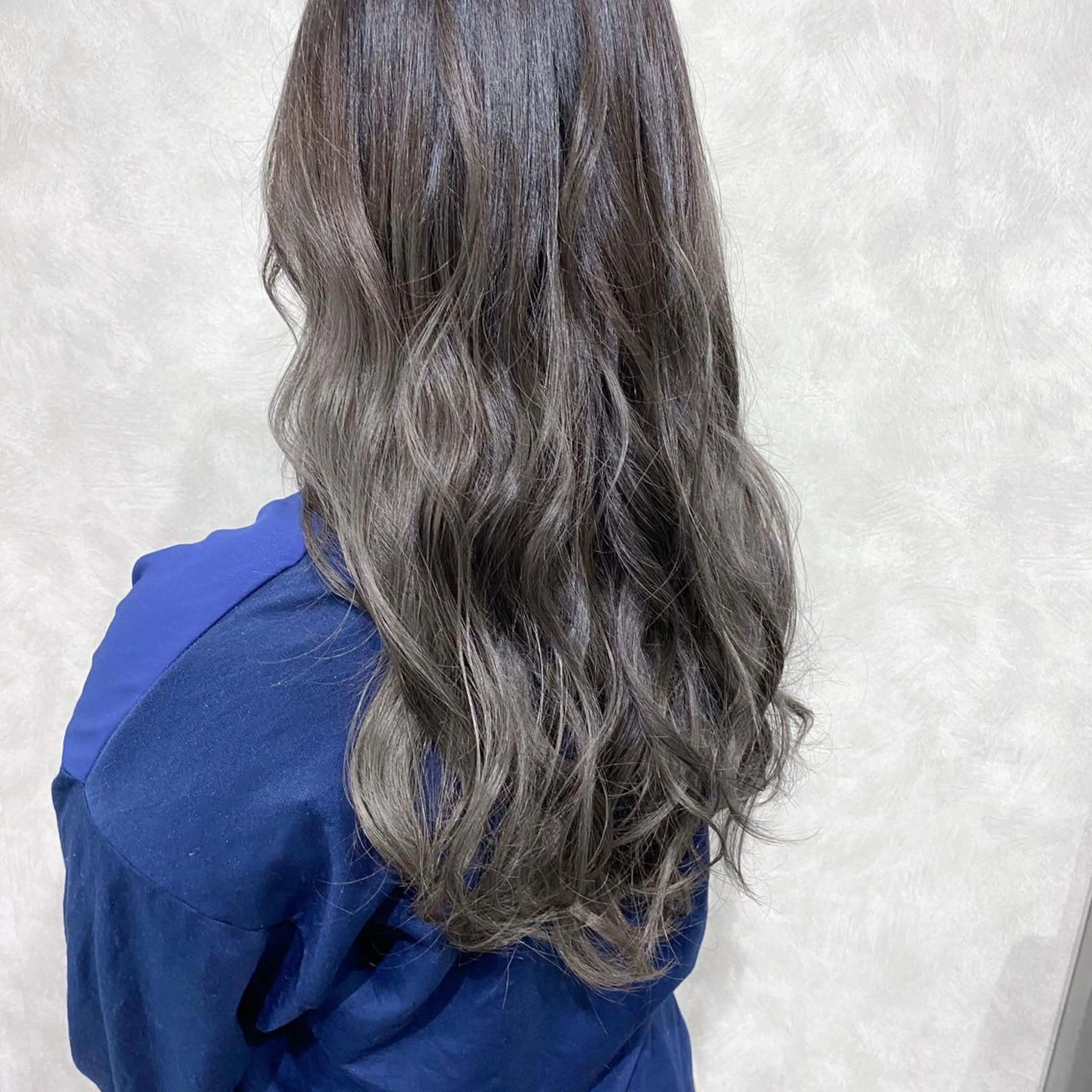 ロング カラー ベージュカラー グレージュ ピンクカラー ヘアカラー トリートメント 丹羽 隼人/髪質改善 /韓国ヘア🇰🇷のヘアスタイル