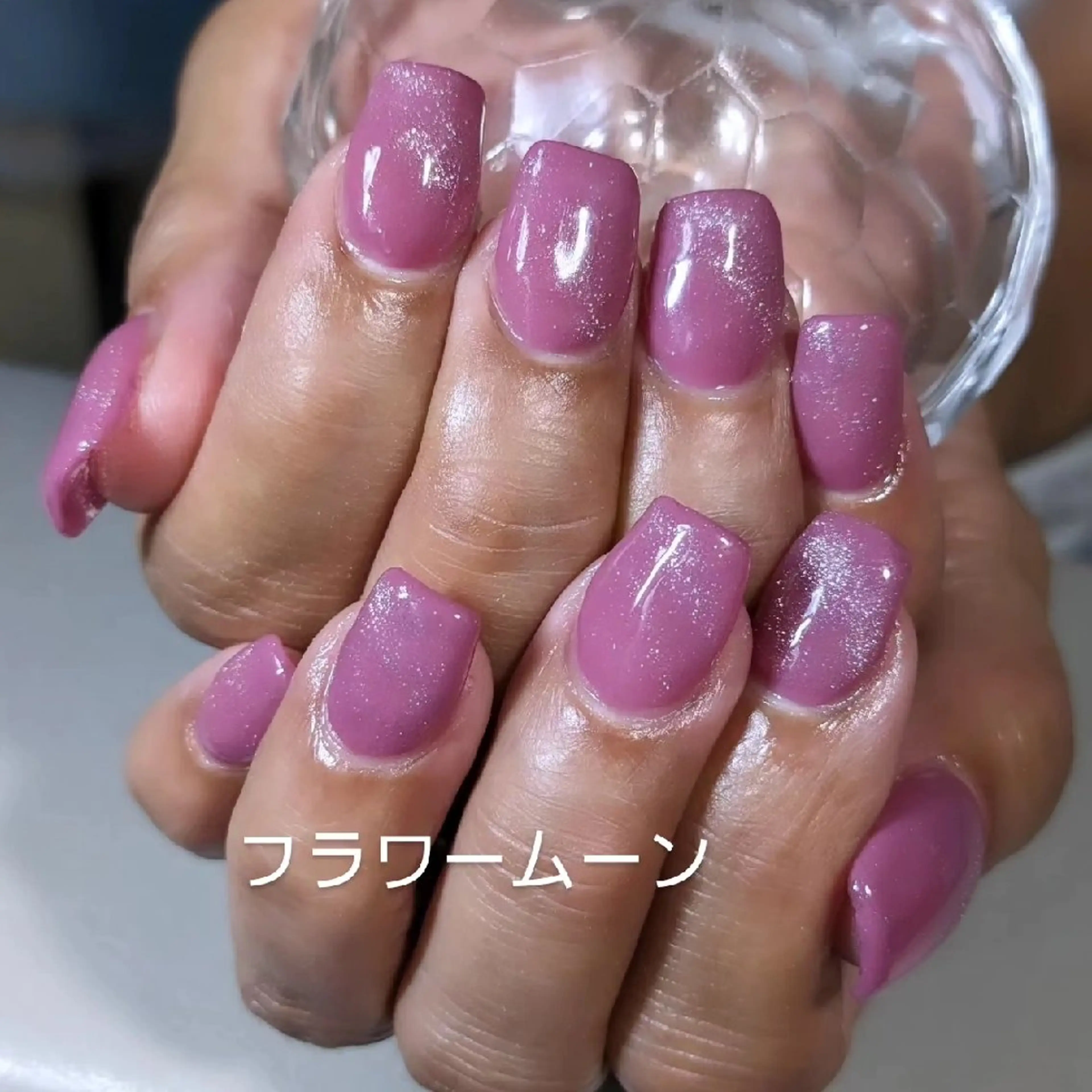 ネイル マグネットネイル フラワー ムーンのネイルデザイン