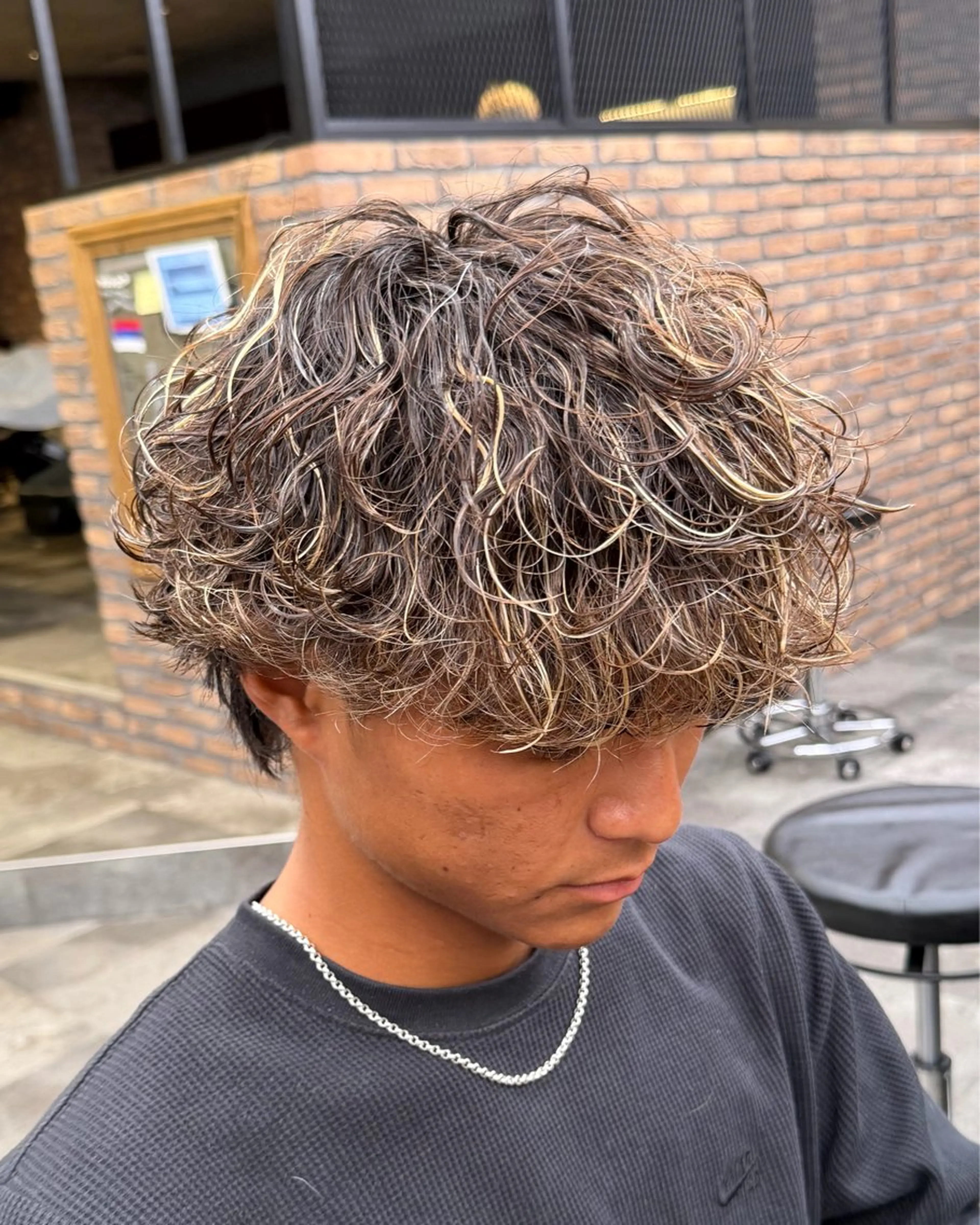 ミディアム カット パーマ ヘアセット メンズ特化 水口湧太のヘアスタイル