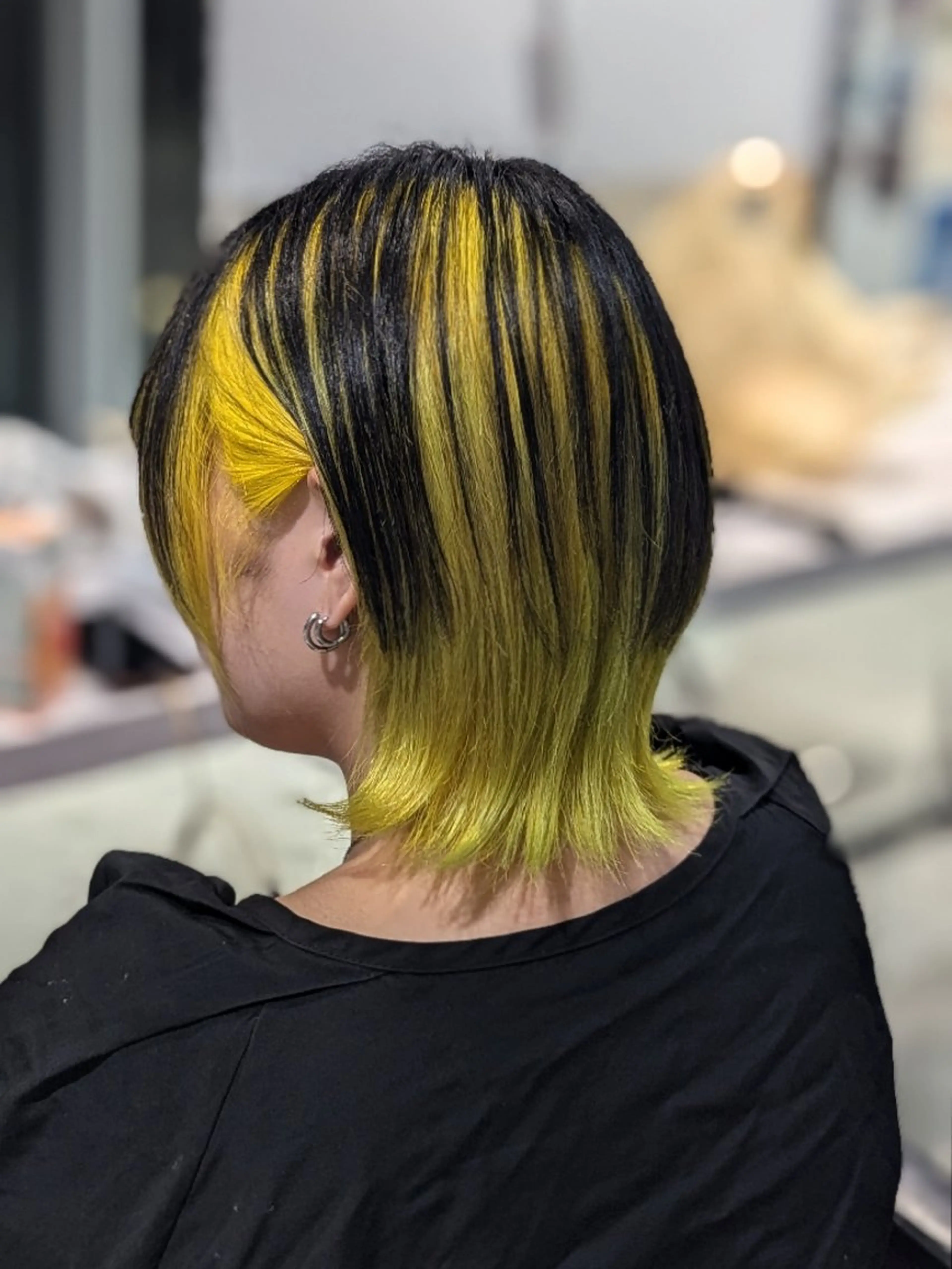 カラー ミディアム 推しカラー🦉にじさ んじカラー🌈🕒✨のヘアスタイル