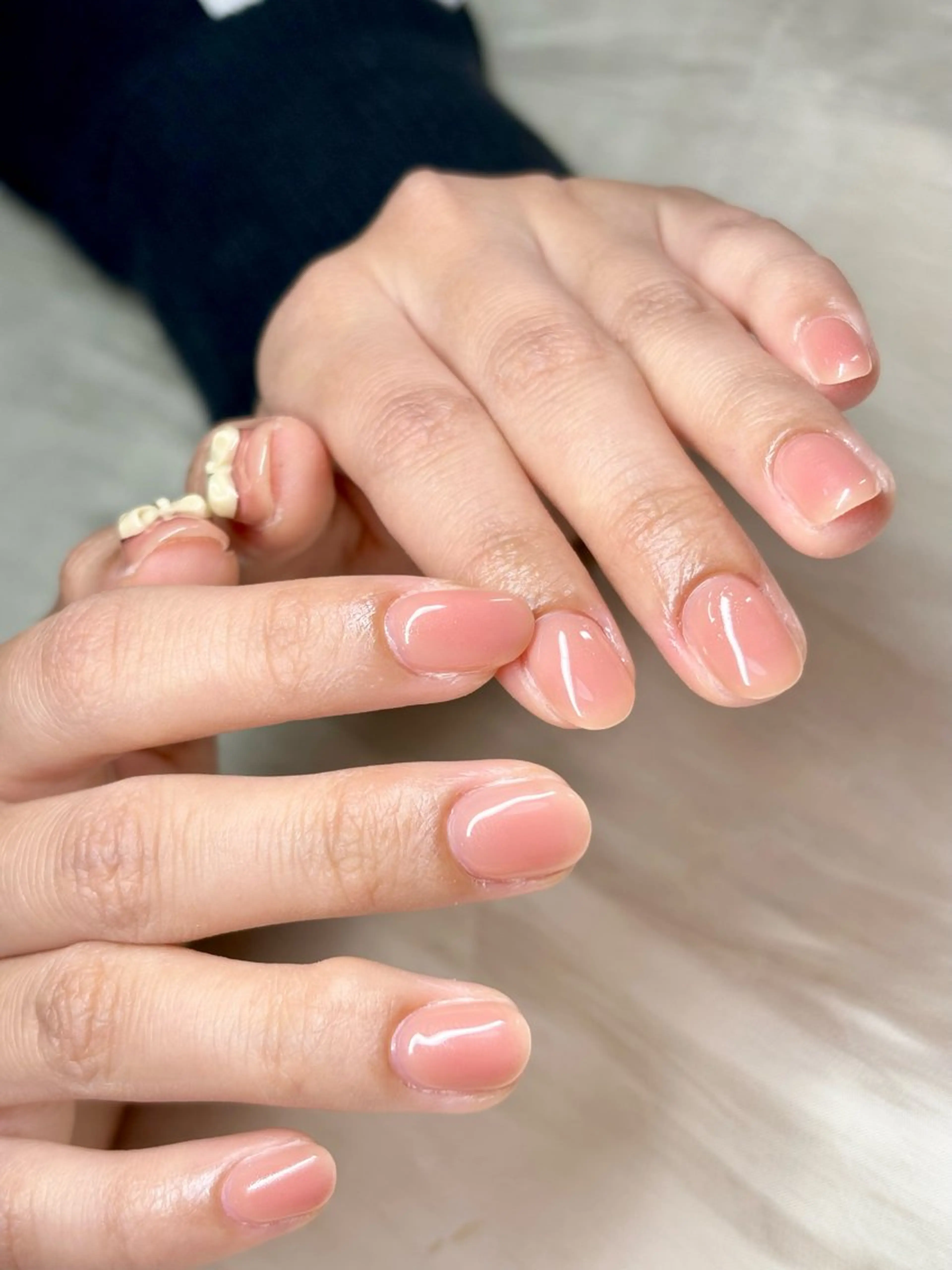 ネイル チークネイル ハンドネイル ETE LUNA NAILのネイルデザイン