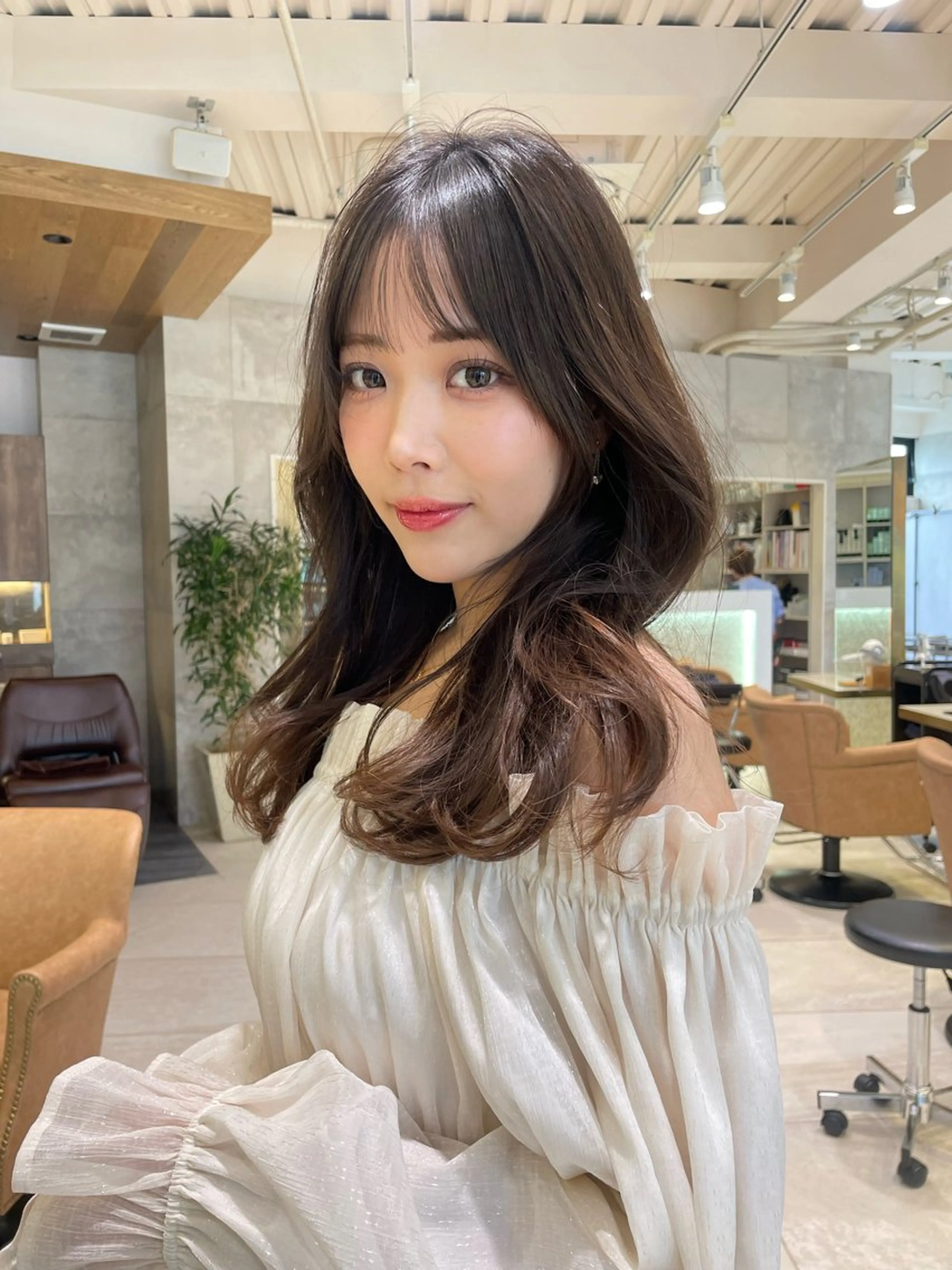 セミロング カラー パーマ ヘアアレンジ カット 【くせ毛解消】縮毛 髪質改善✨たくみ✨のヘアスタイル