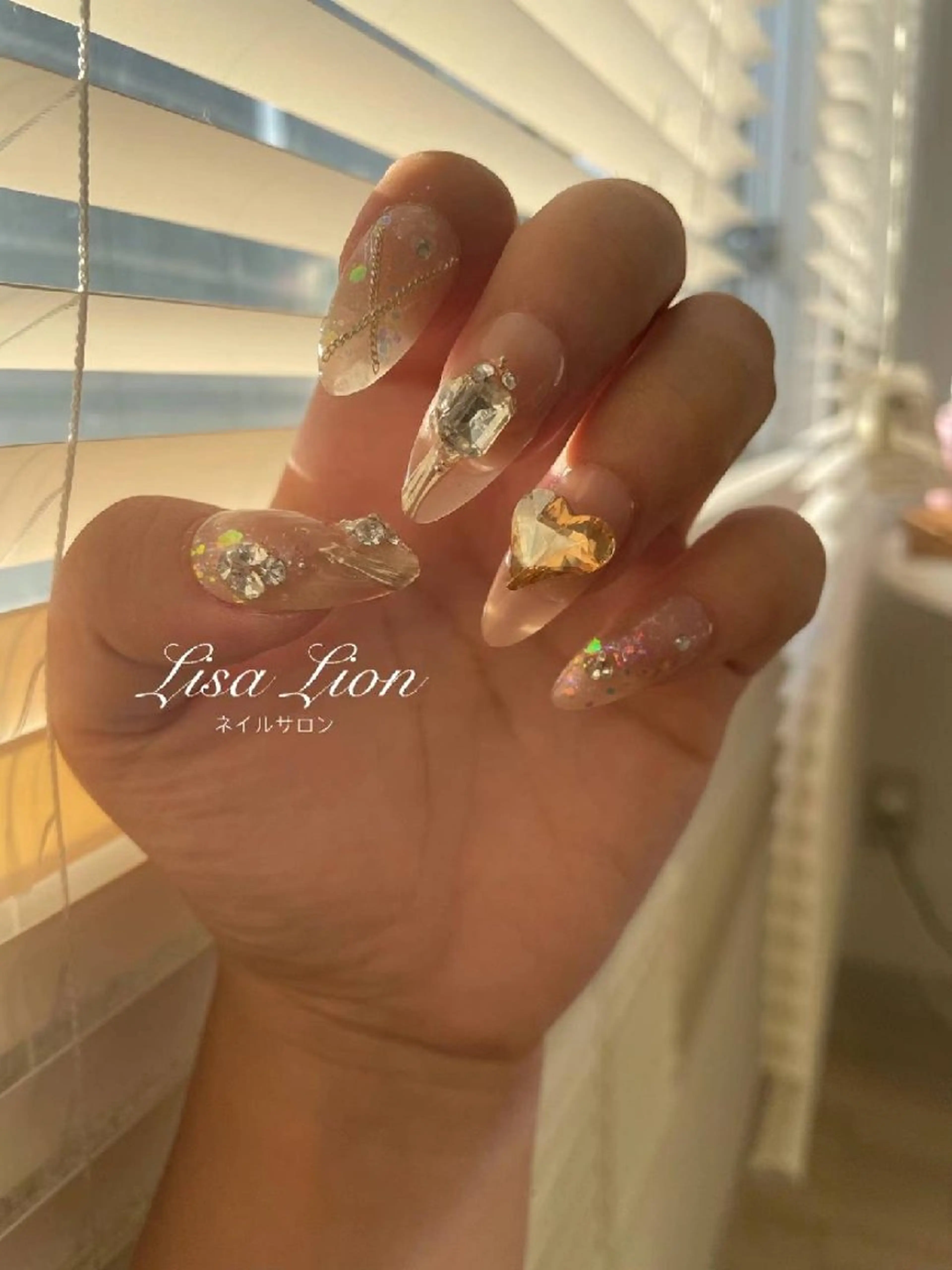 ネイル M. Tui Tuiのネイルデザイン