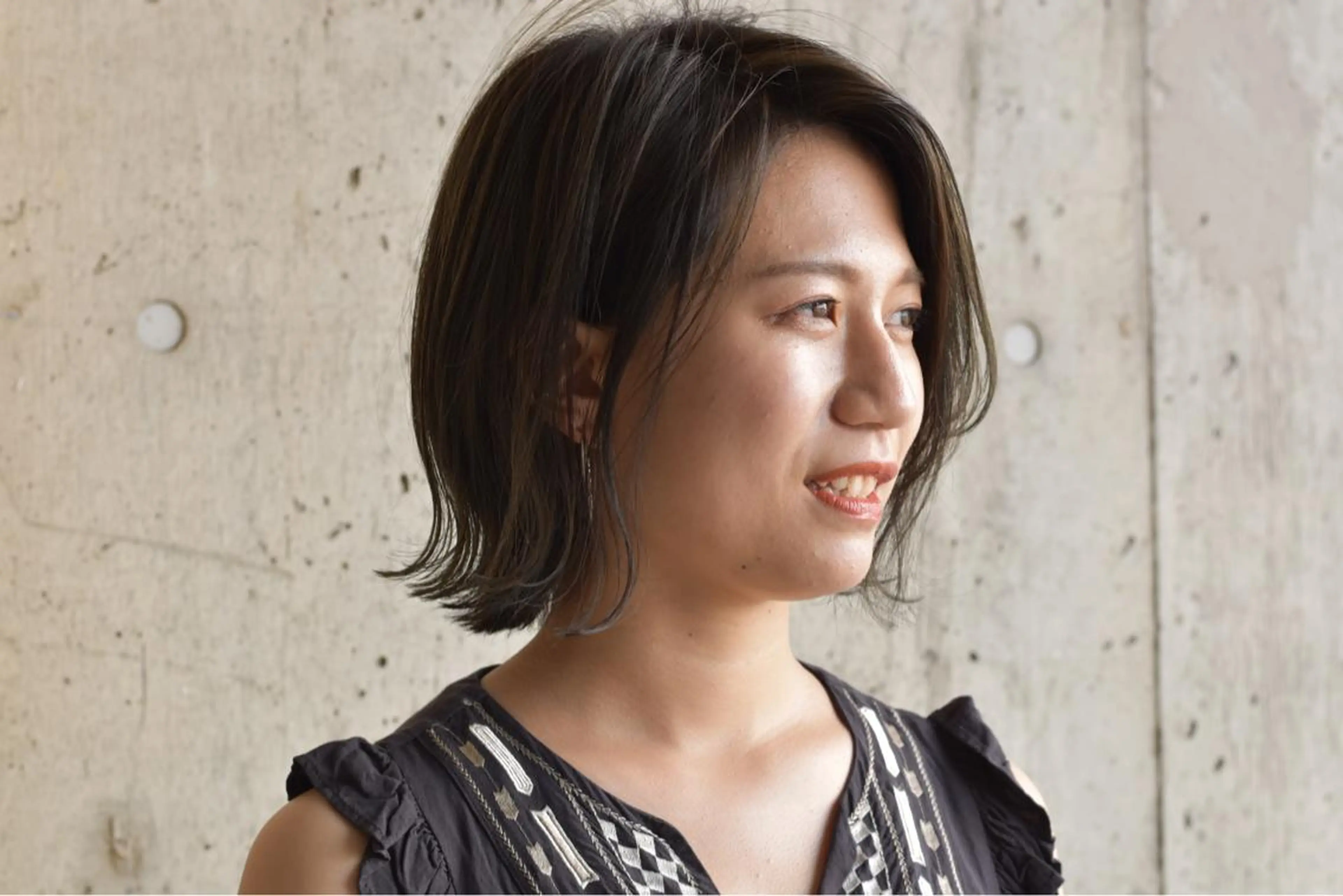 ミディアム カラー コウノス マサコのヘアスタイル