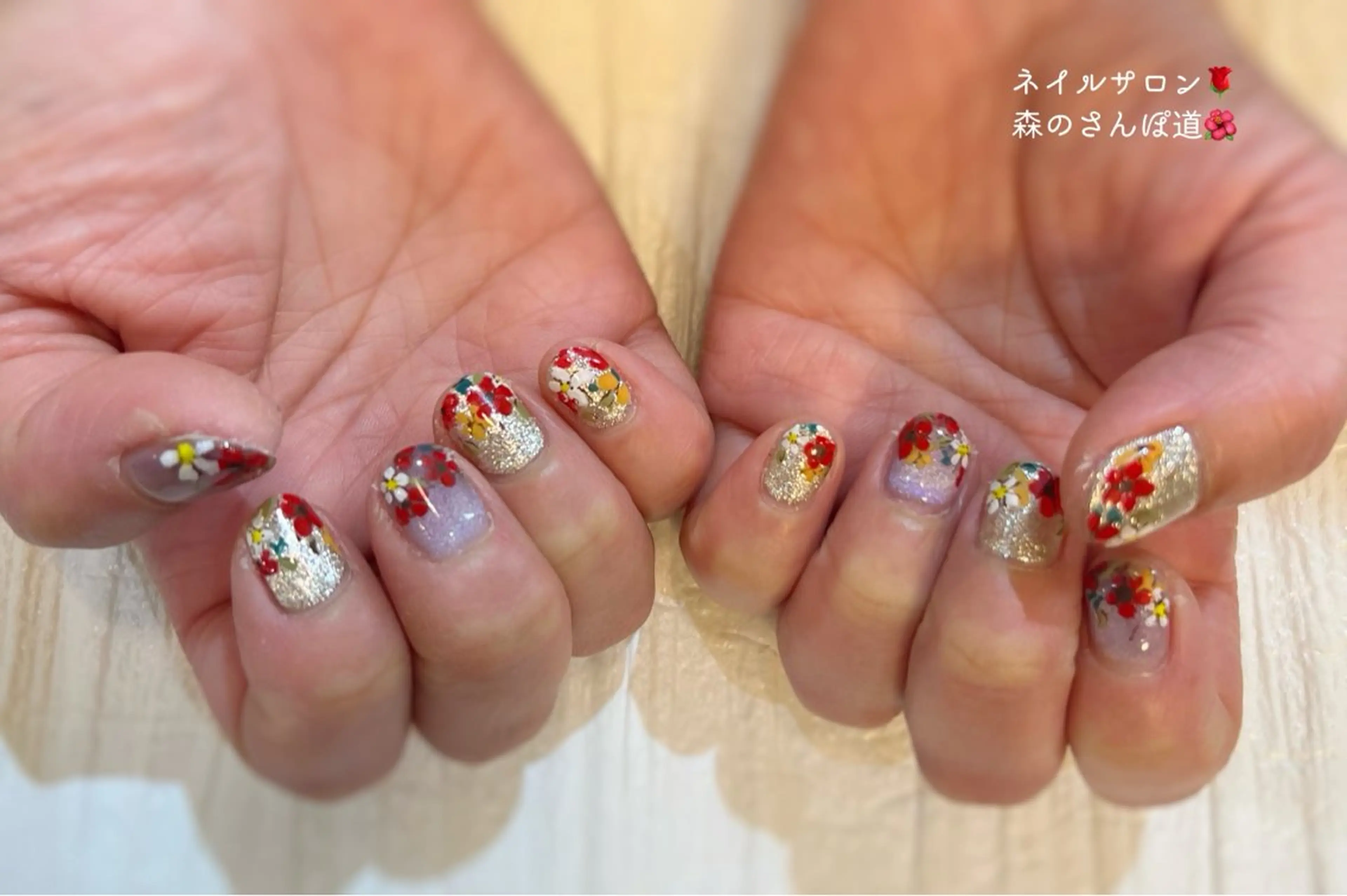 ネイル ハンドネイル ショートネイル 森のさんぽ道のネイルデザイン