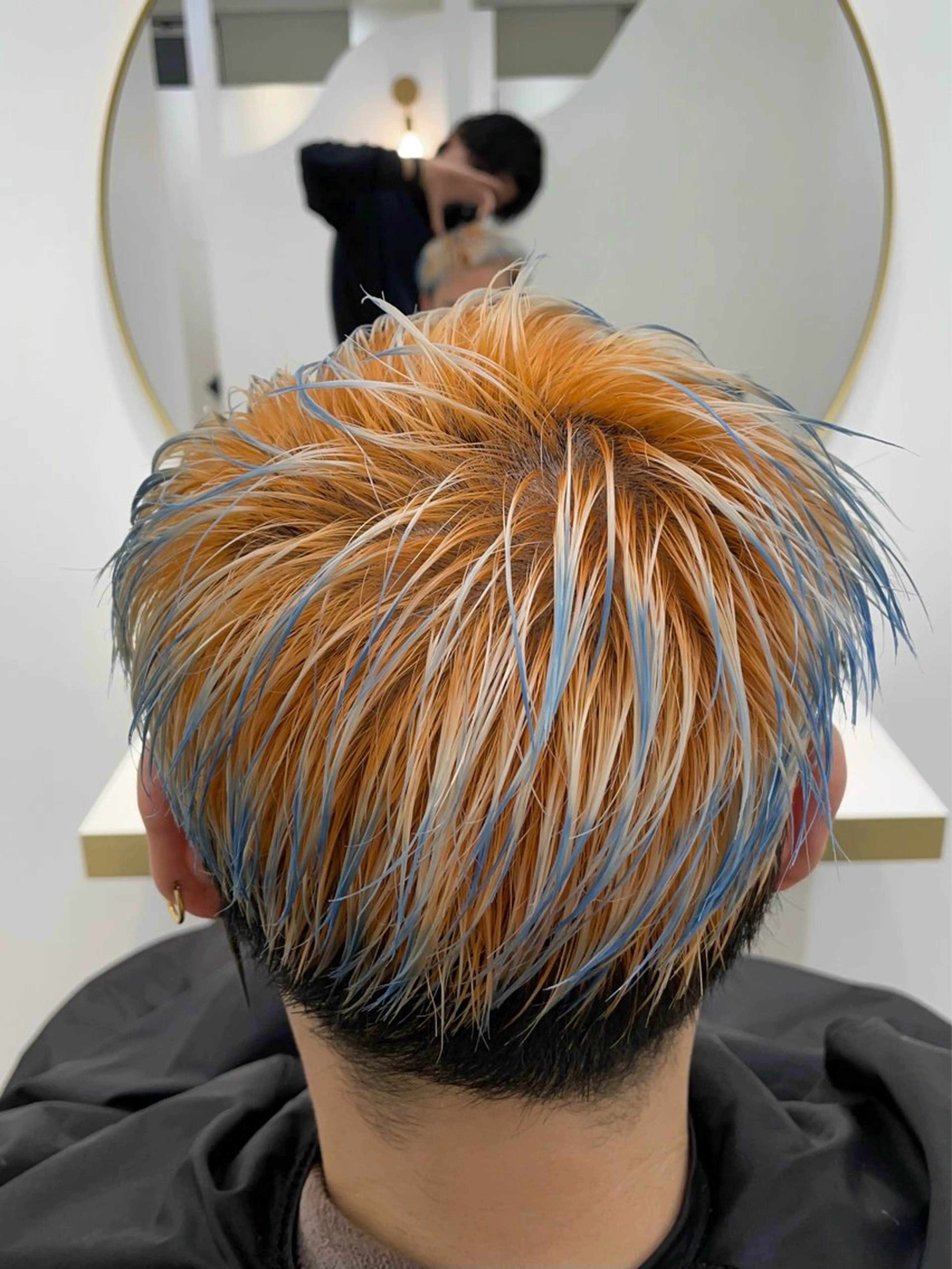 カラー 新田 章太郎のヘアスタイル