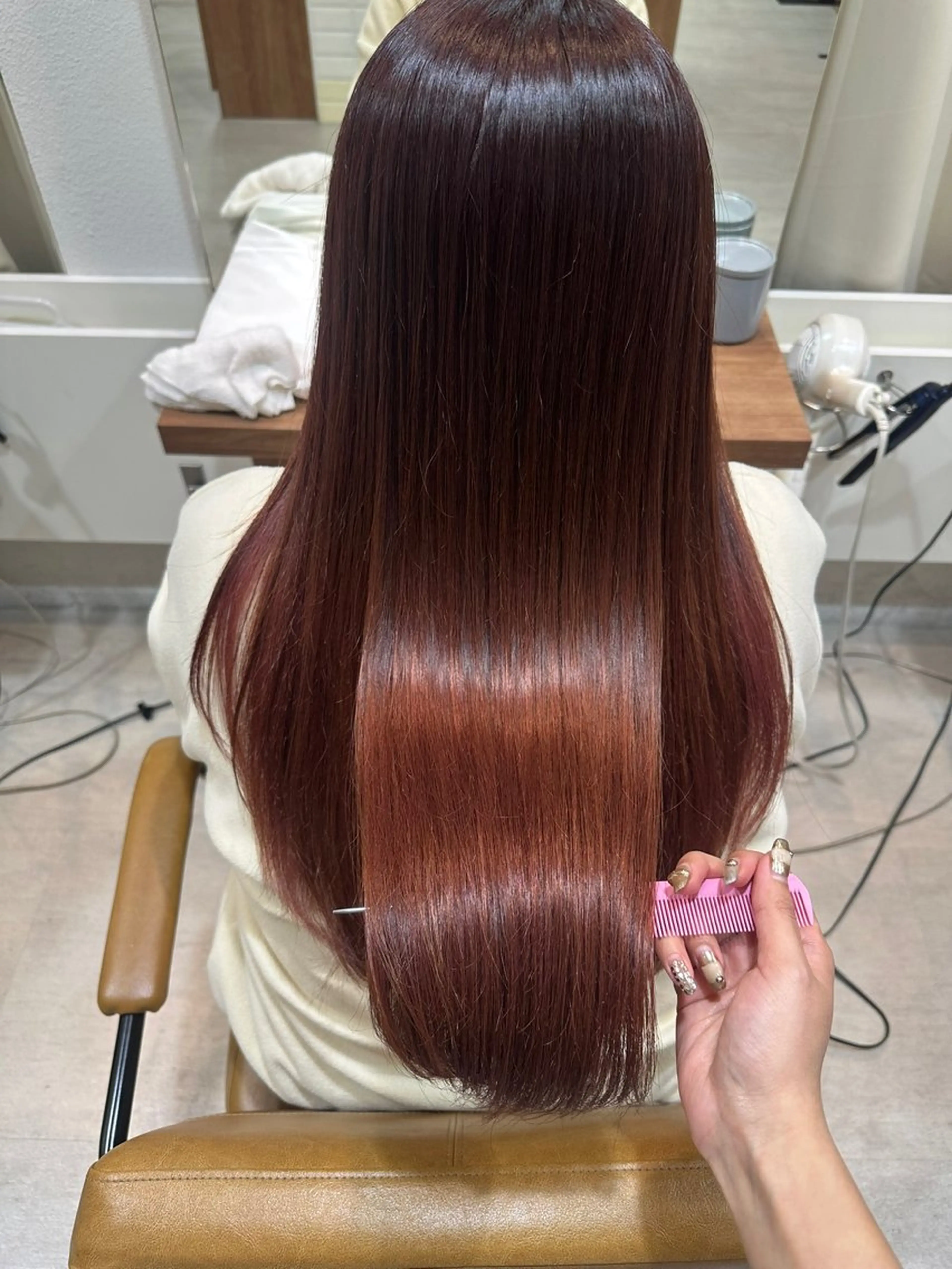 ロング カラー トゥサリ/ 海外ヘア/レイヤーのヘアスタイル