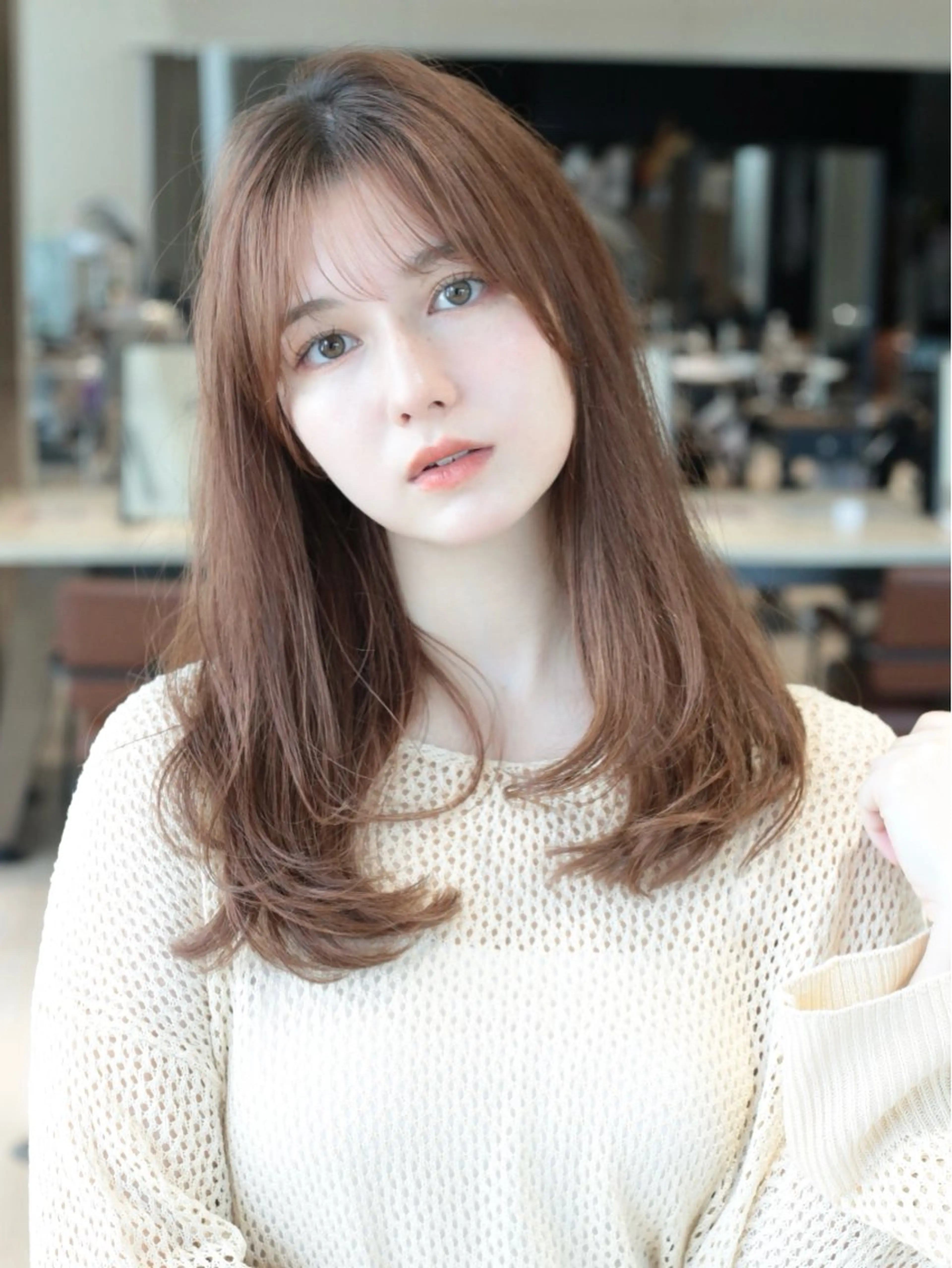 セミロング カラー レイヤーカット ローレイヤー カット ヘアカラー トリートメント レイヤー/顔周り /透明感🩶高橋大のヘアスタイル