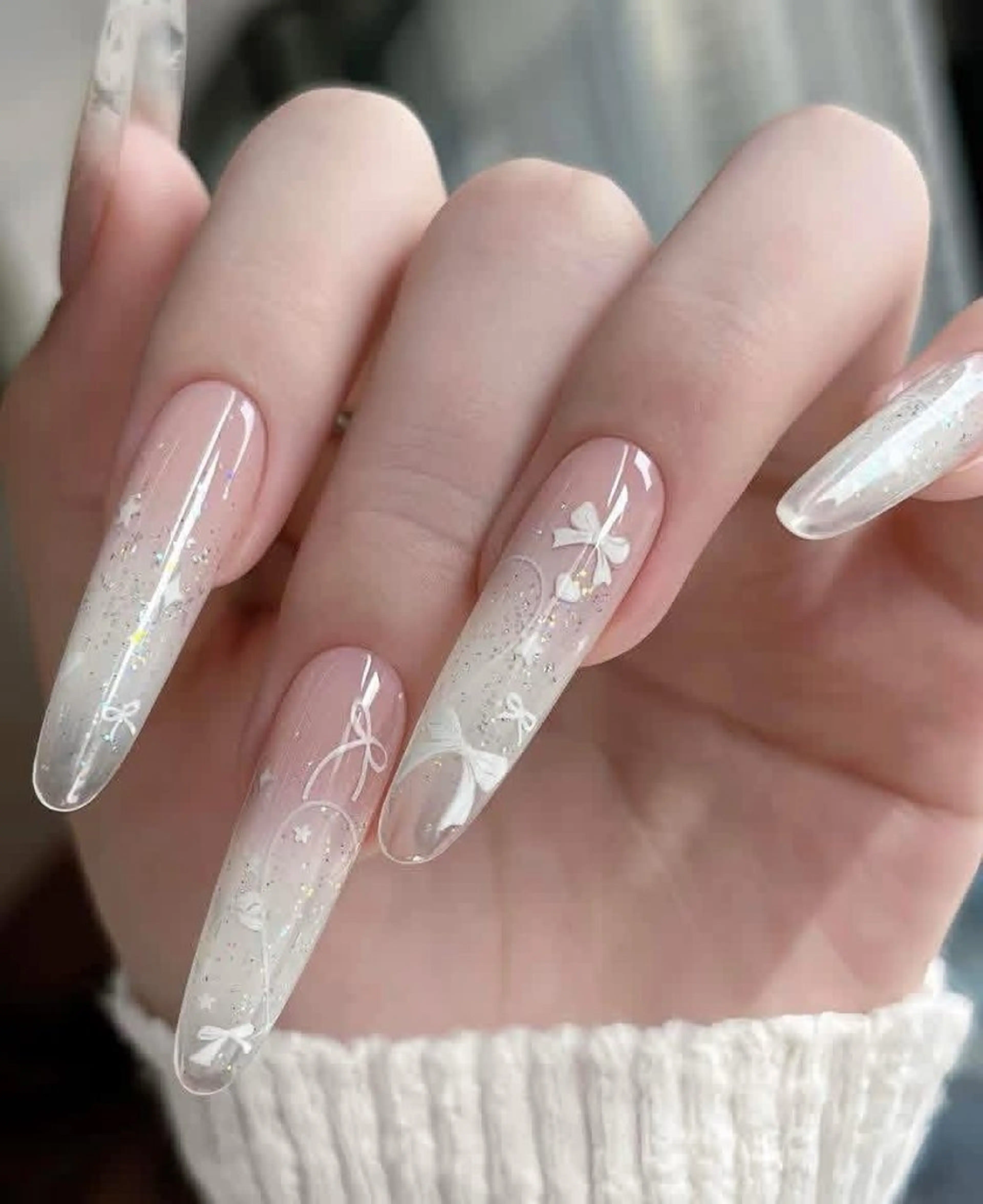 ネイル ハンドネイル T. Leeのネイルデザイン