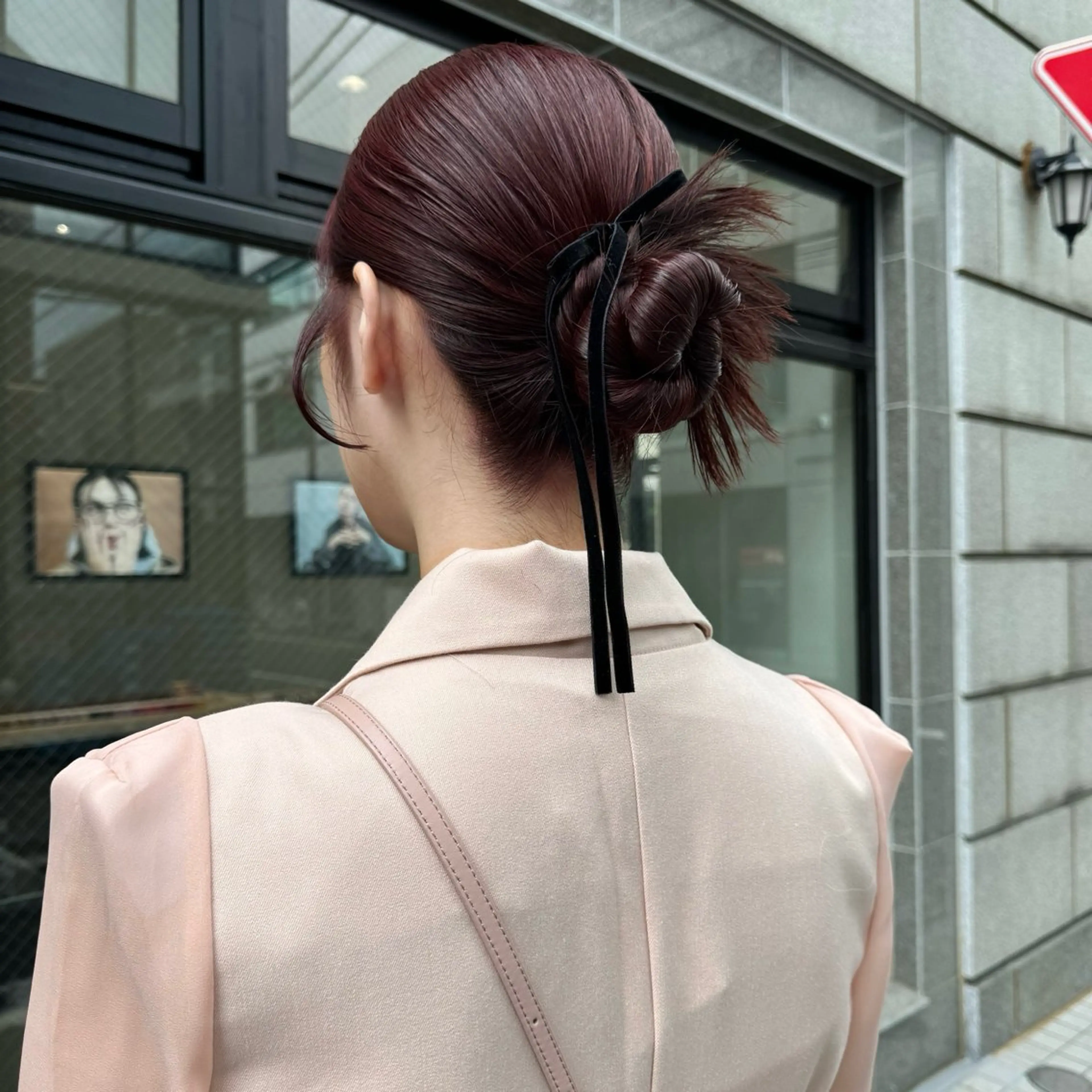 ロング カラー ヘアアレンジ レッドカラー ロング ヘアセット 🌐サトウ リョウ🌐のヘアスタイル