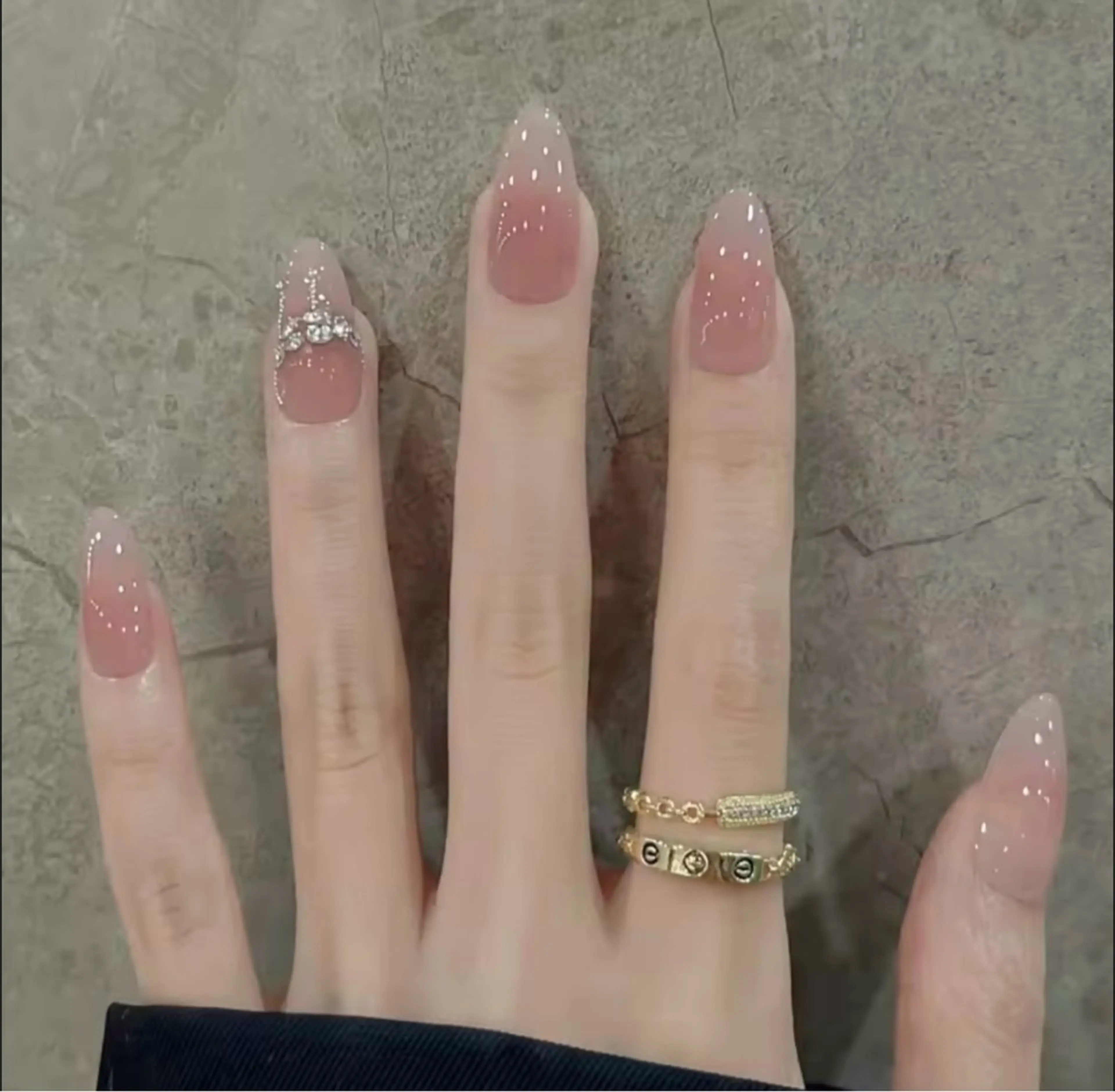ネイル ハンドネイル REI NAIL1のネイルデザイン