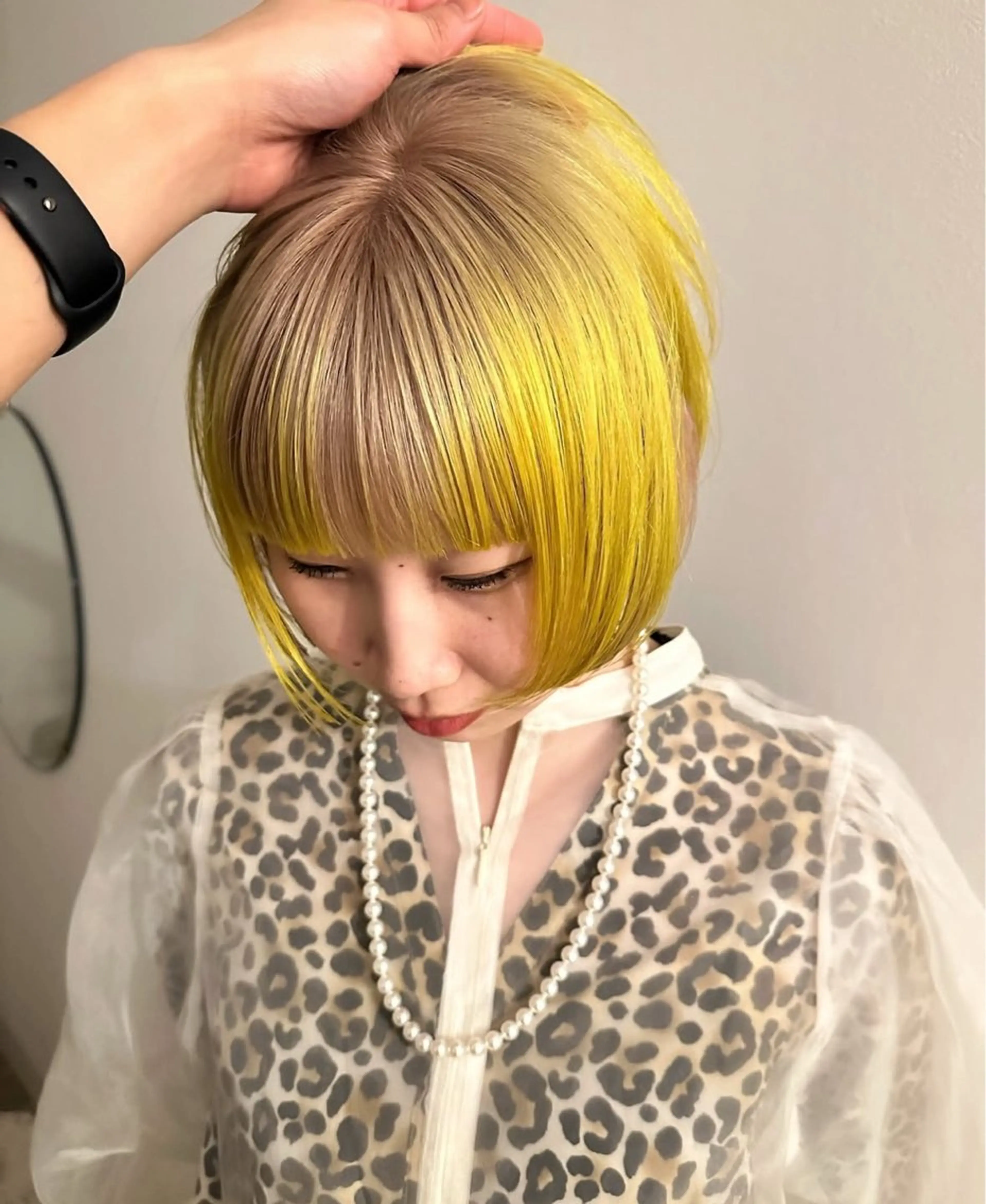 ショート カラー ベージュカラー グラデーションカラー イエローカラー ボブ カット ヘアカラー パーマ /レイヤー 榛地渉馬 /矢場町のヘアスタイル