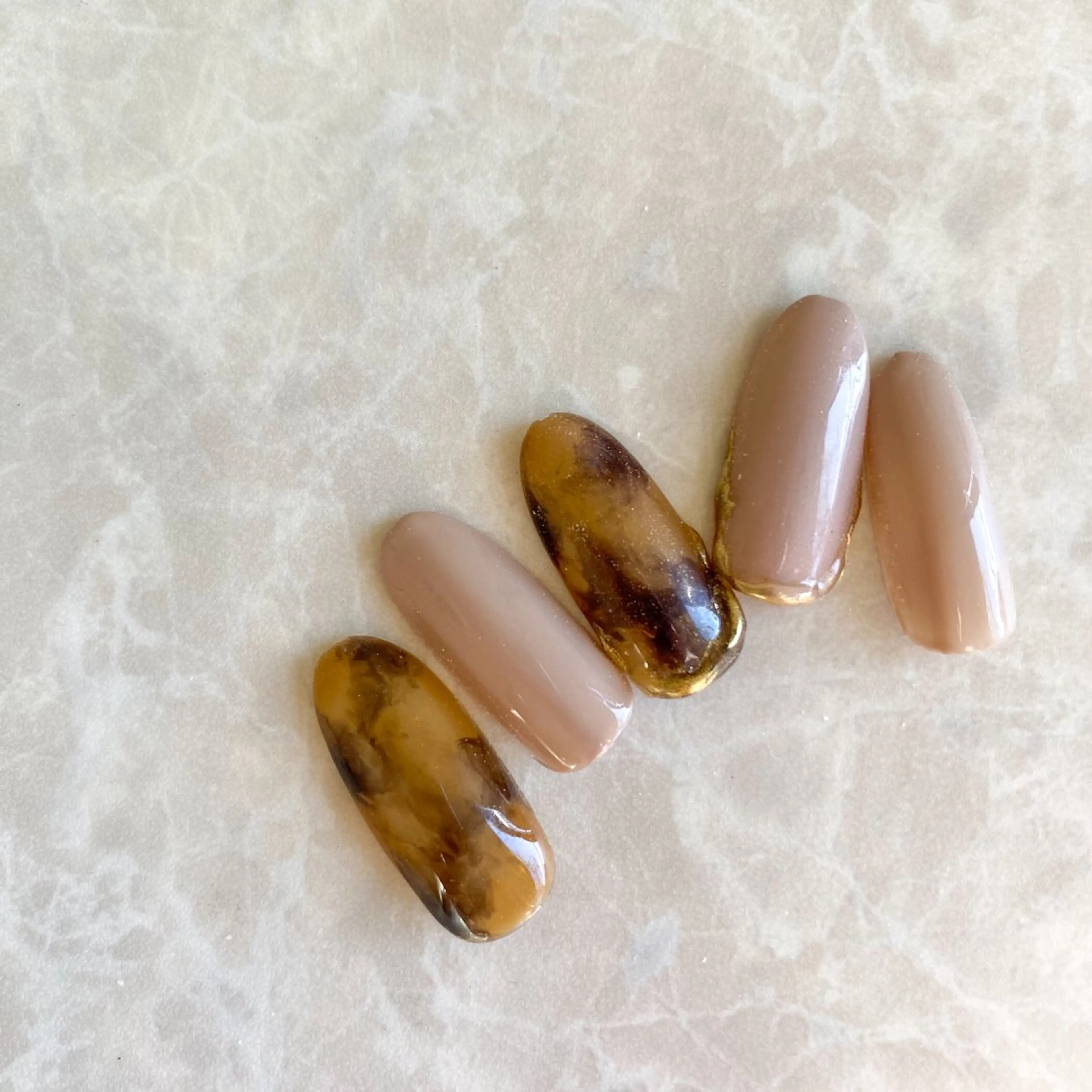 ネイル べっ甲ネイル muguet🎀 chikaのネイルデザイン