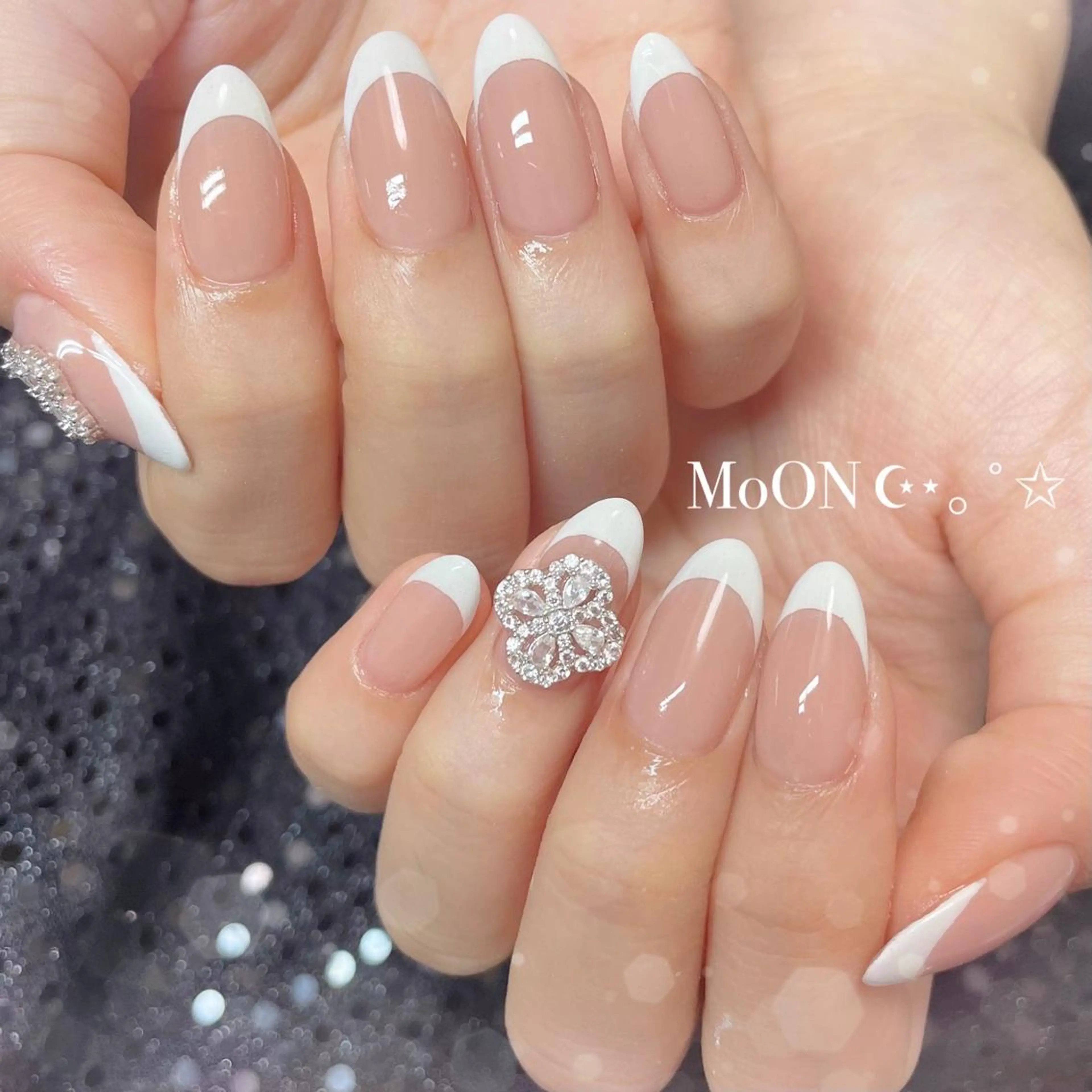 ネイル フレンチネイル ハンドネイル ハンドケア MoON...❤︎ MeGuのネイルデザイン