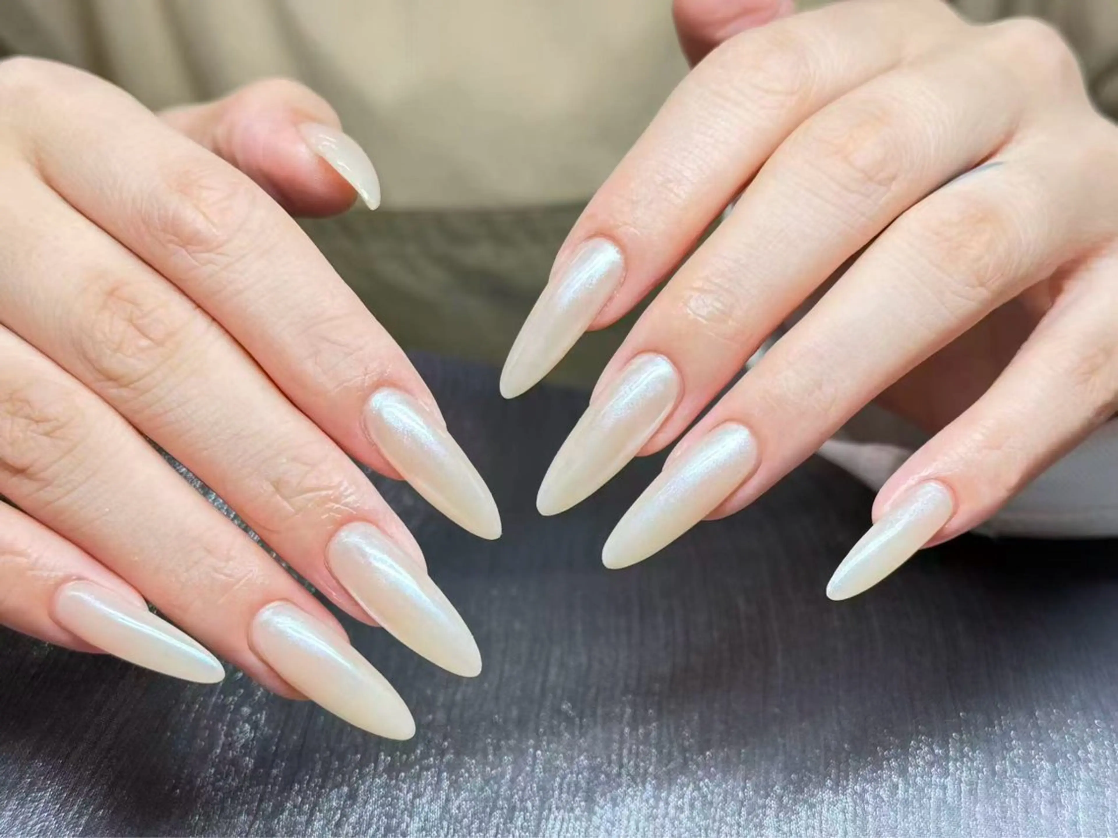 ネイル Ui_Amor (パラジェル)のネイルデザイン