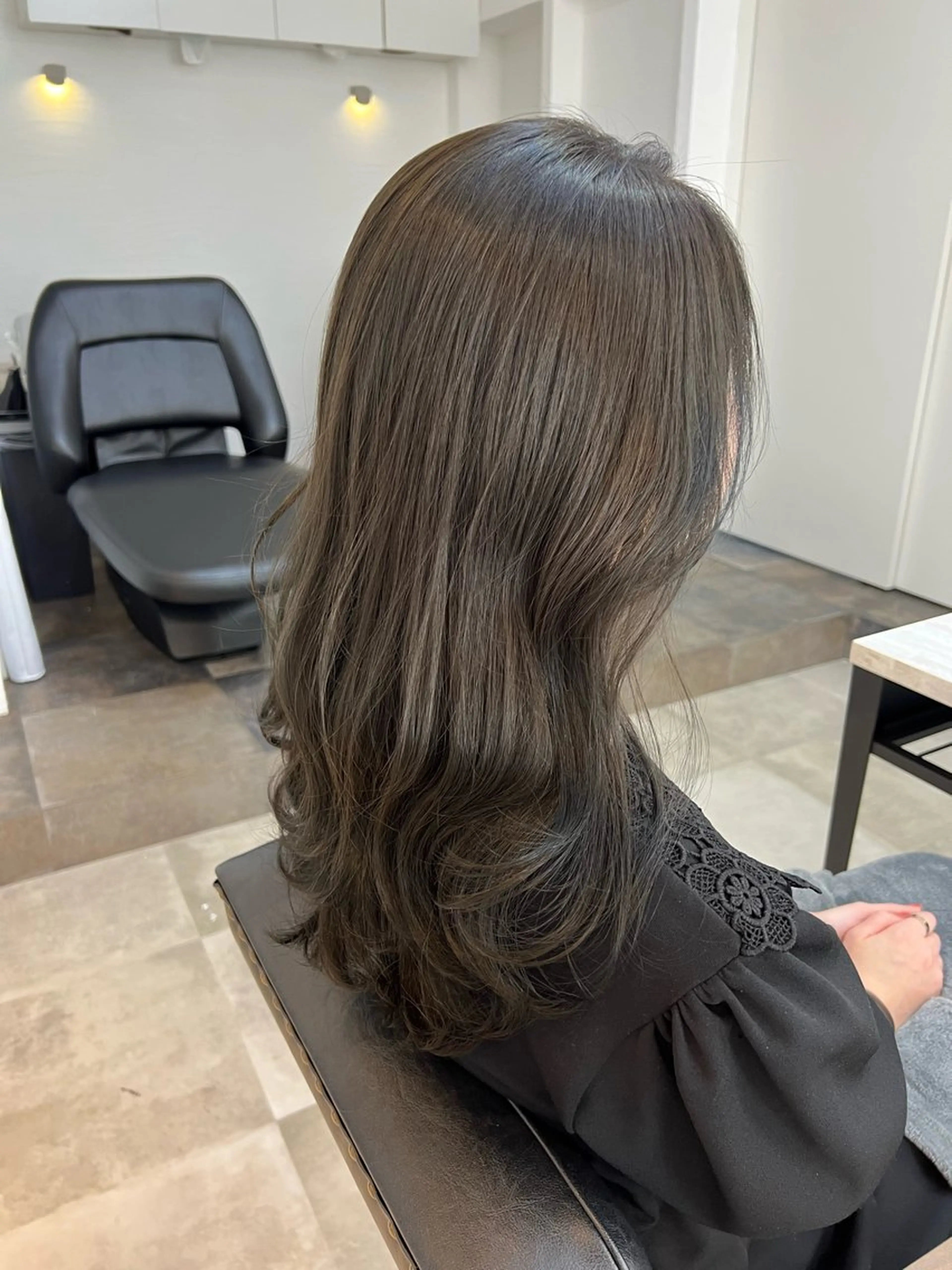 セミロング カラー 🥀韓国ヘア🥀 宮津真菜のヘアスタイル