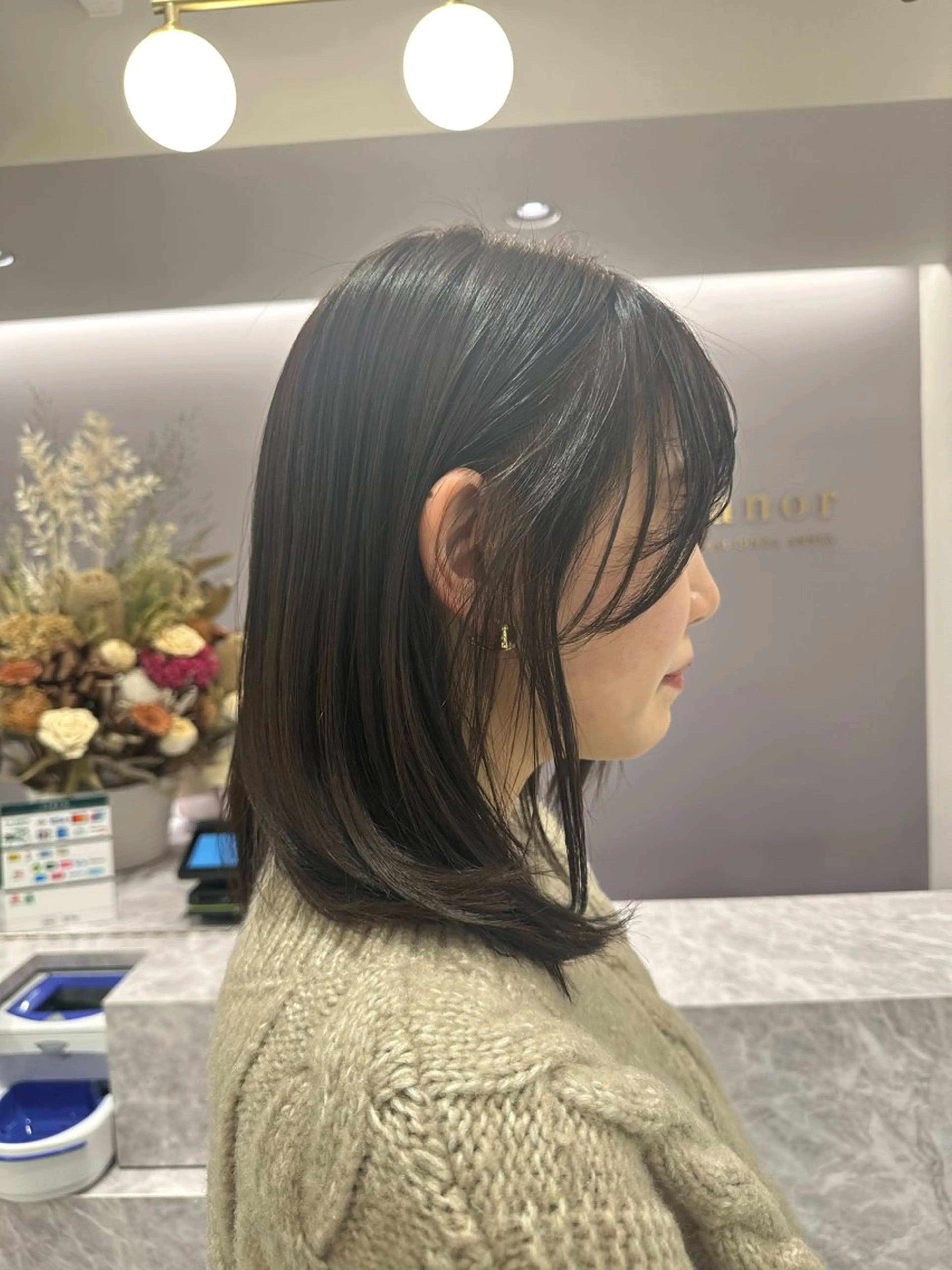 セミロング カラー カット ヘアカラー トリートメント ヘッドスパ 韓国レイヤー✨ yasuko銀座のヘアスタイル