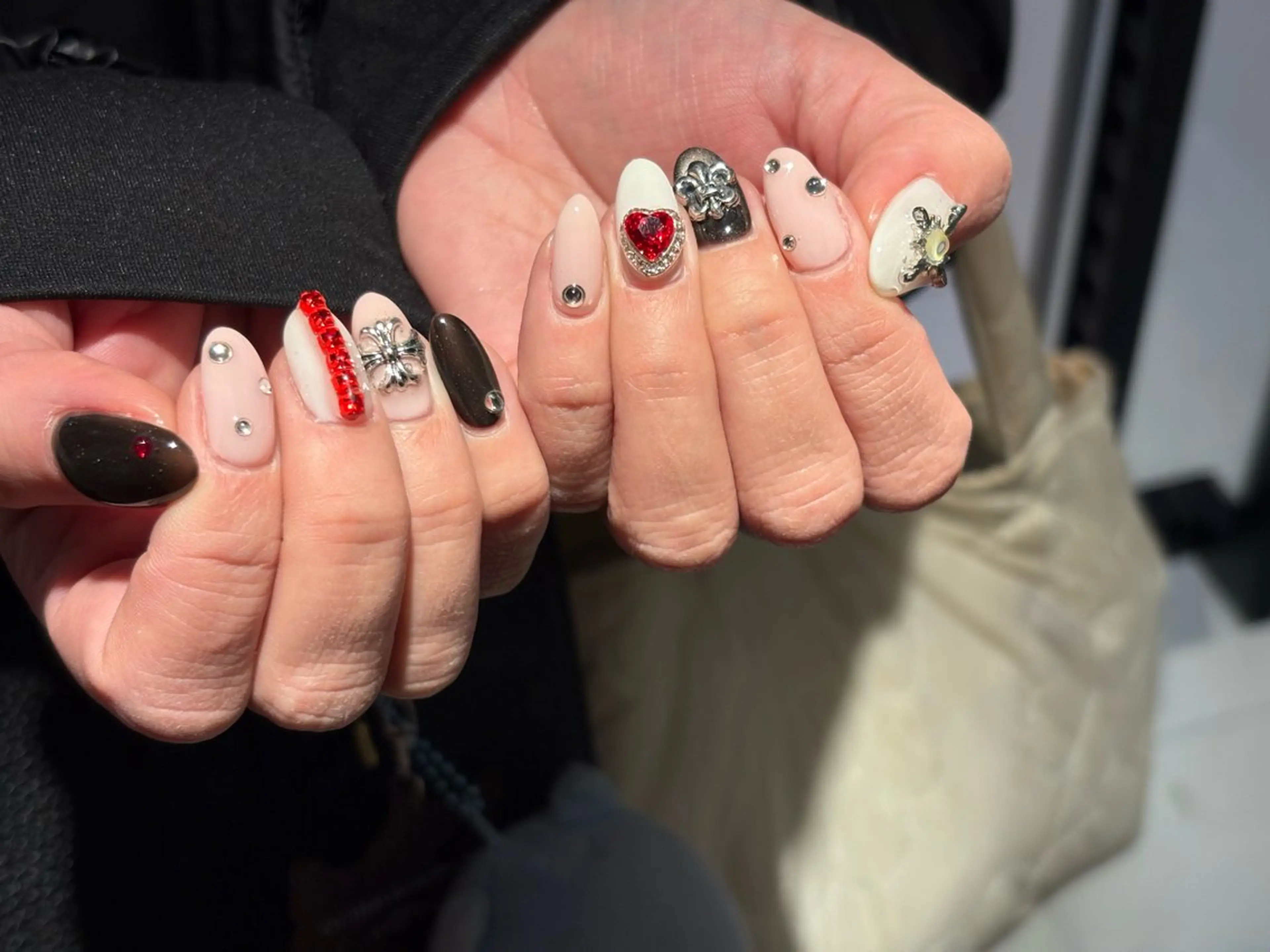 ネイル ハンドネイル 祇園 彩寧のネイルデザイン