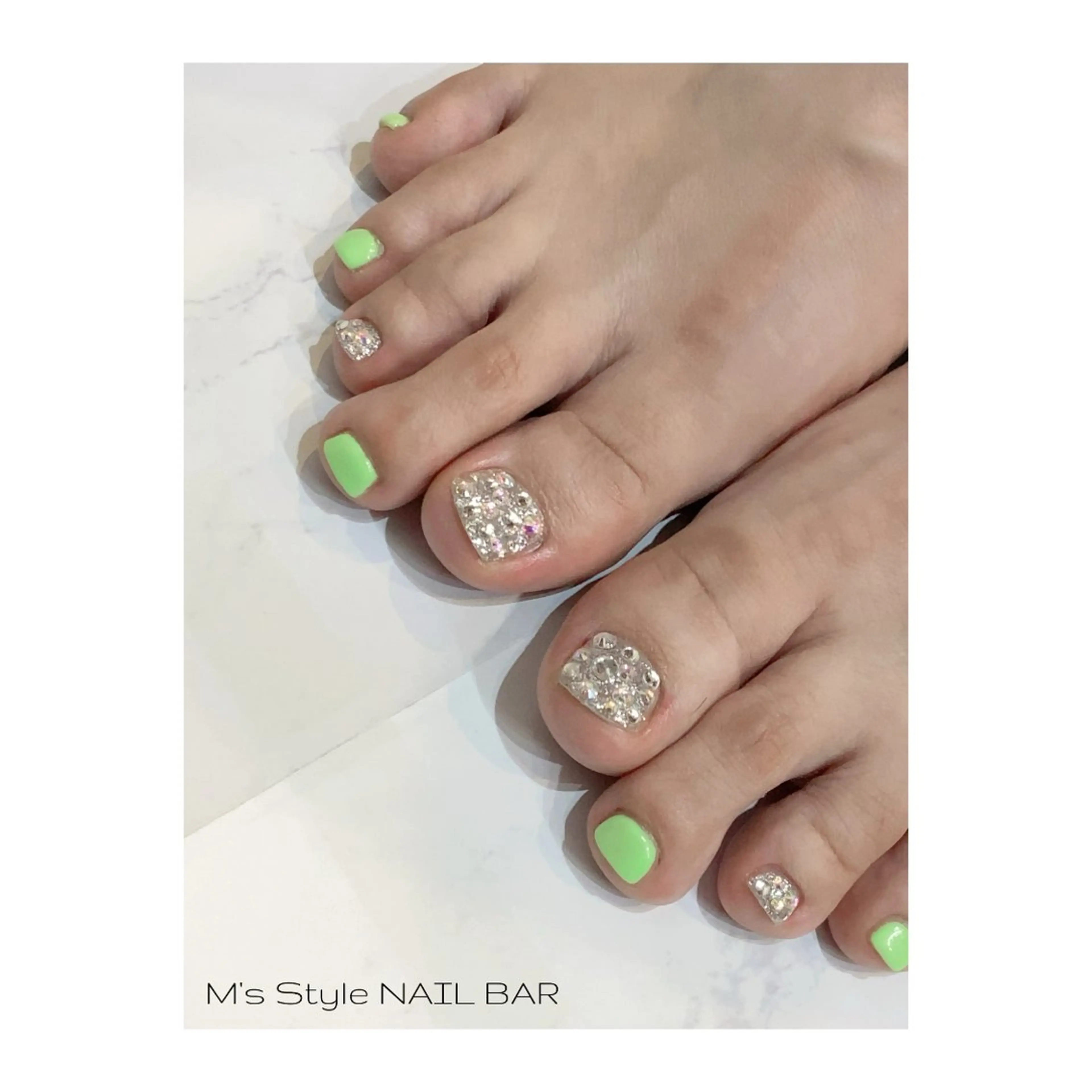 ネイル 成人式 フットネイル フレンチネイル ジェルネイル 韓国ネイル フットネイル M's Style NAIL BARのネイルデザイン