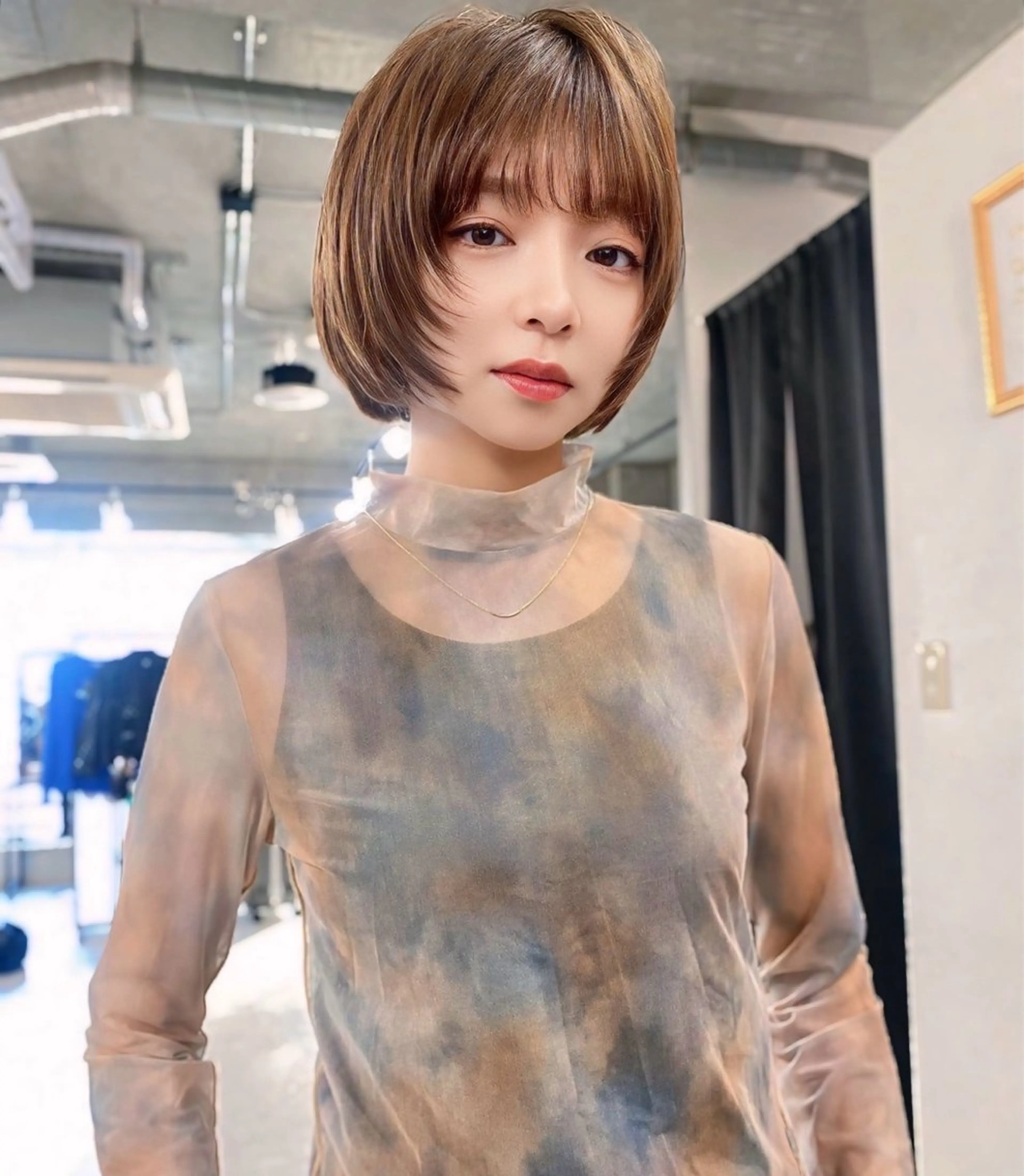 ショート カラー カット ヘアカラー トリートメント ケアブリーチ/透明感 カラー🤍YURIAのヘアスタイル