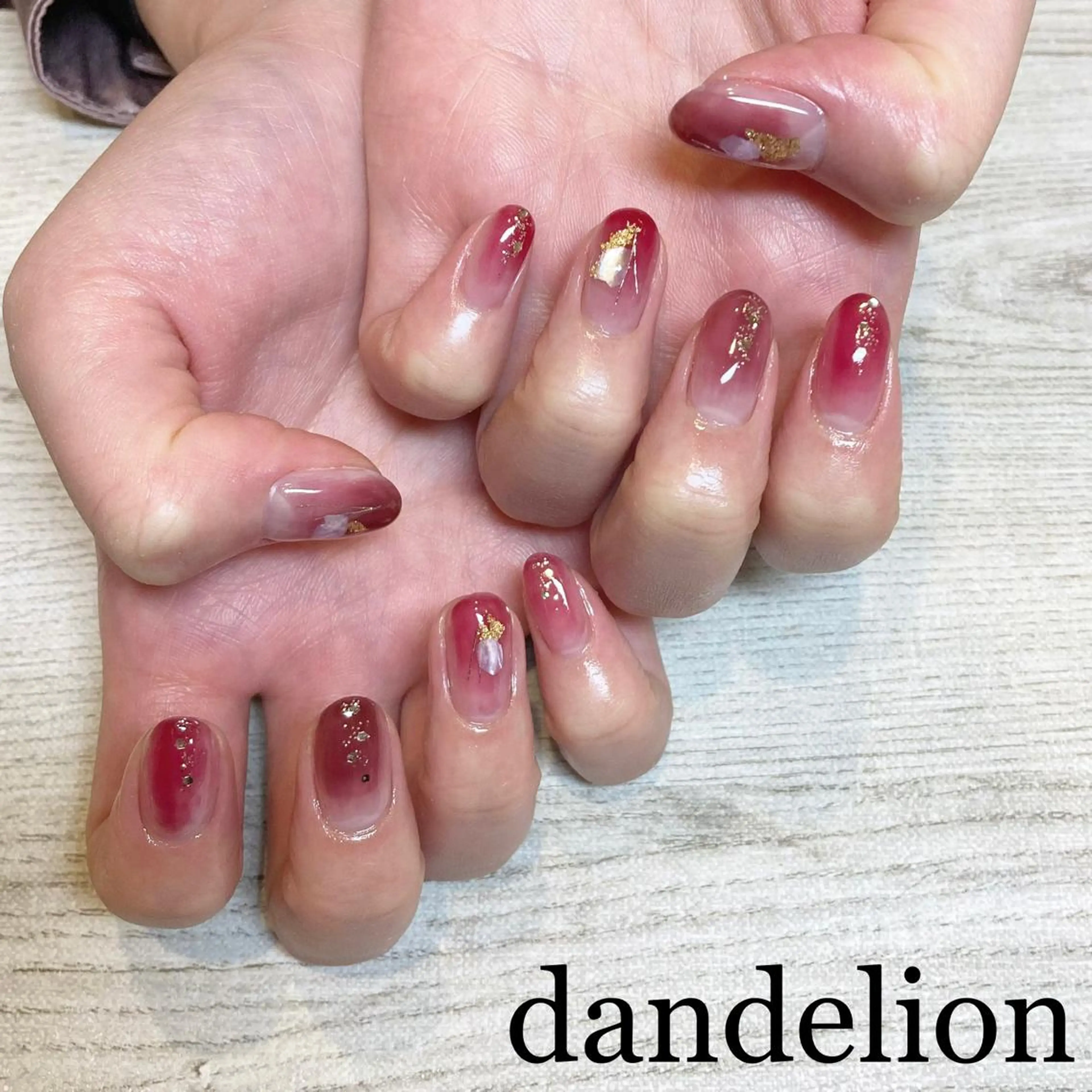 ネイル ハンドネイル ハンドケア dandelion ダンデライオンのネイルデザイン