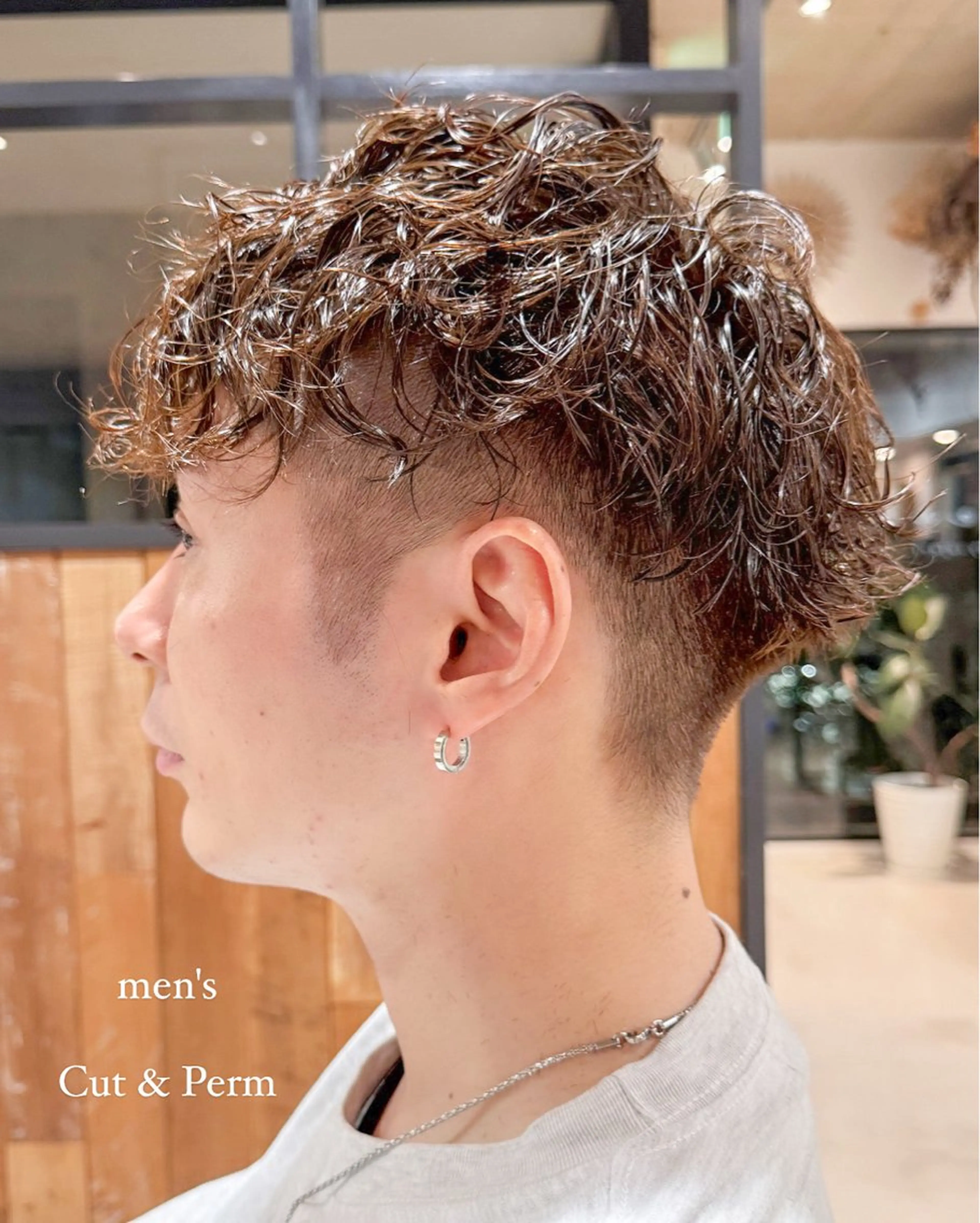 パーマ メンズ メンズパーマ カット saki/メンズパー マ・デザインカラーのヘアスタイル