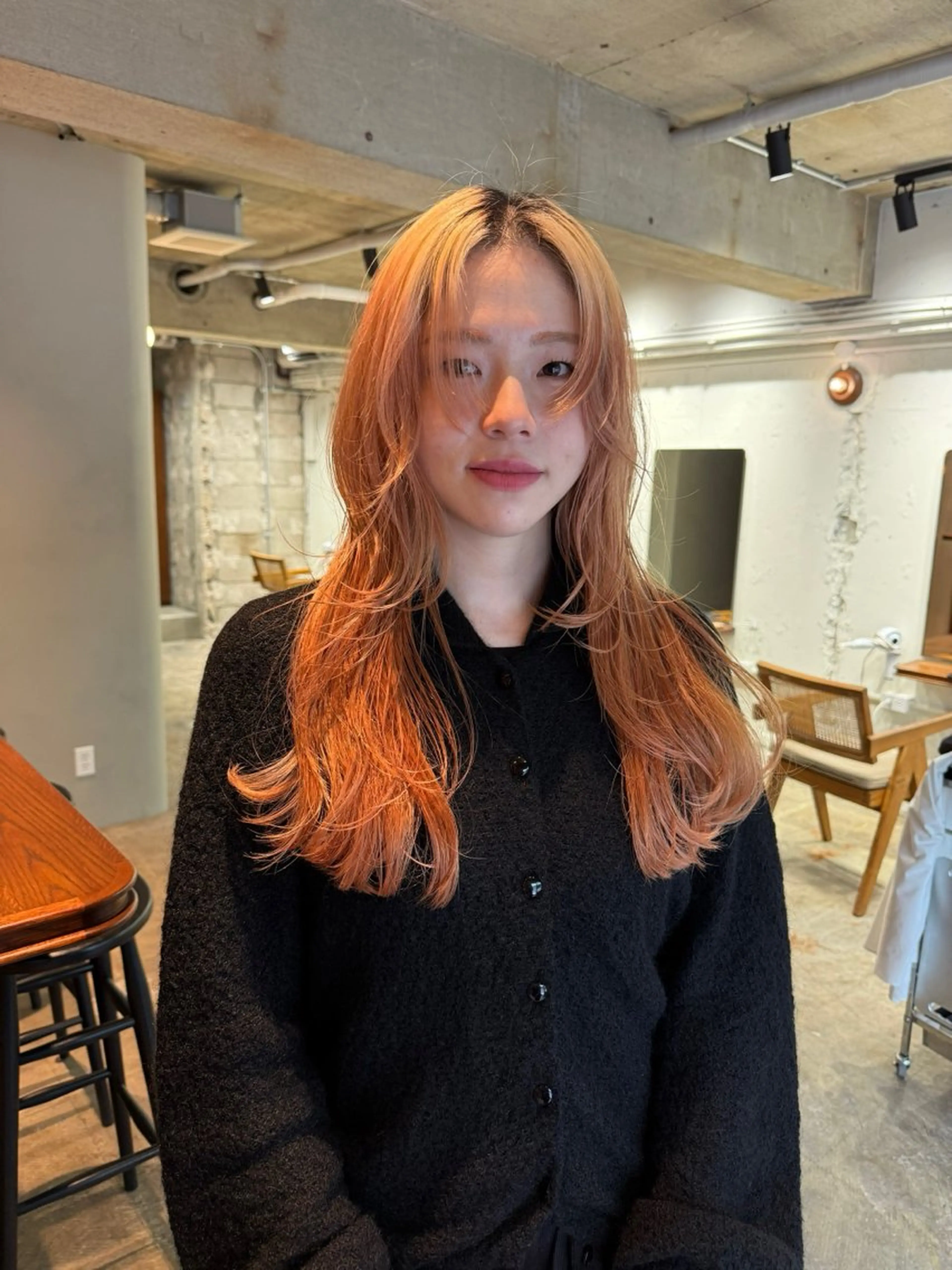 ロング レイヤーカット カット トリートメント ere 代々木公園所属・みほ/ニュアンス/ モード/艶カラーのヘアスタイル