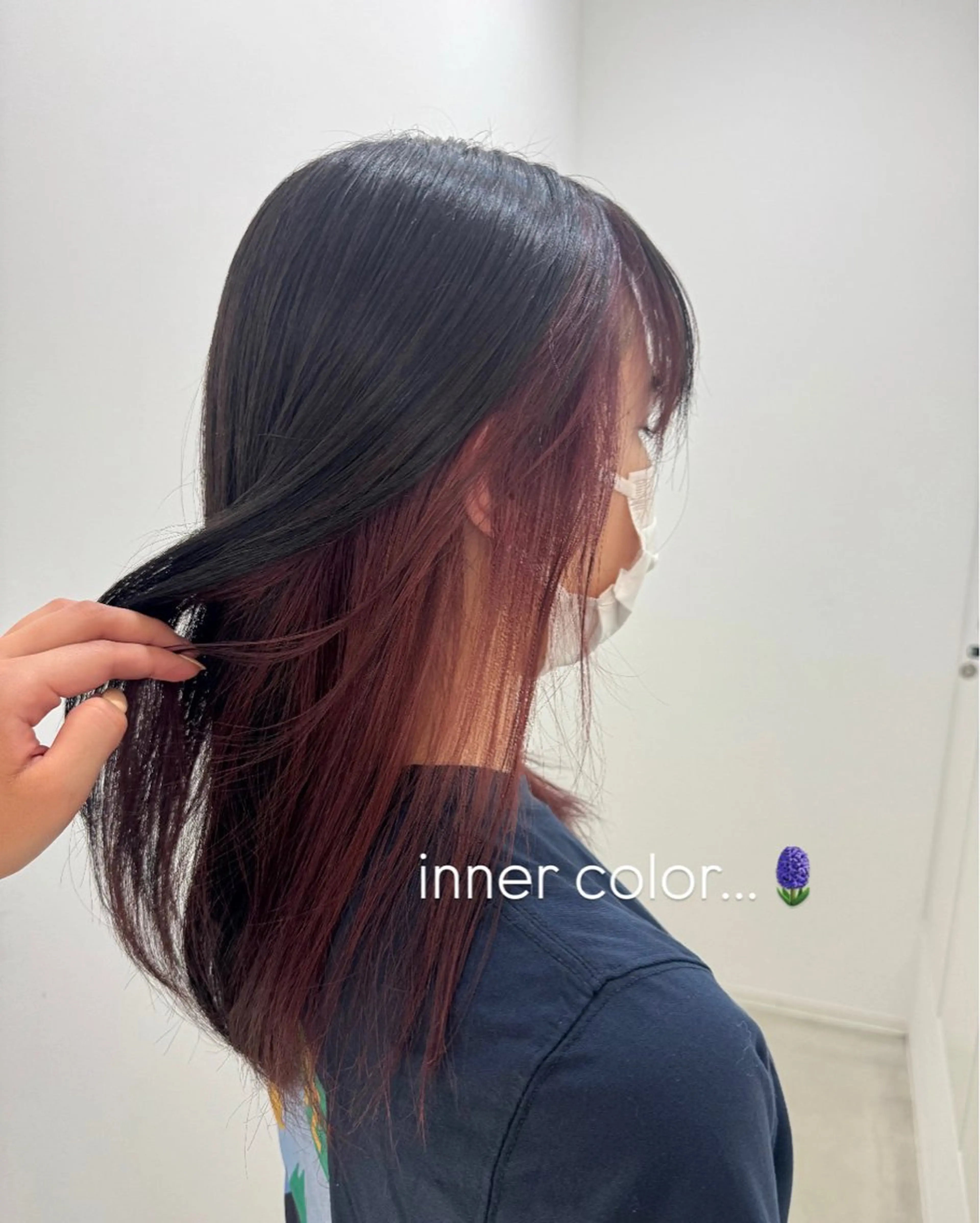 ロング カラー インナーカラー ラベンダーカラー ヘアカラー 尾崎 ひなののヘアスタイル