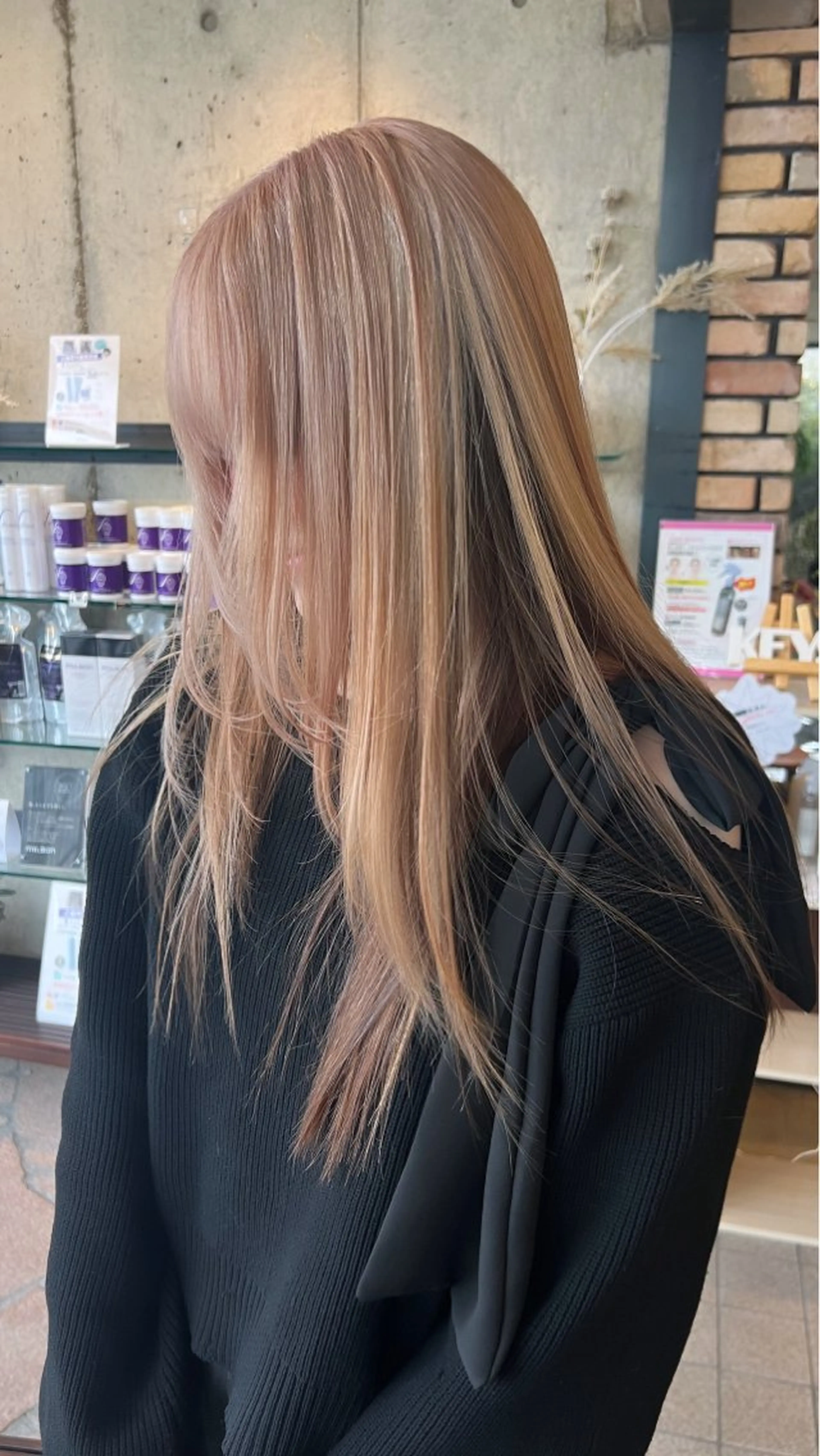 ロング カラー 只野 真衣のヘアスタイル