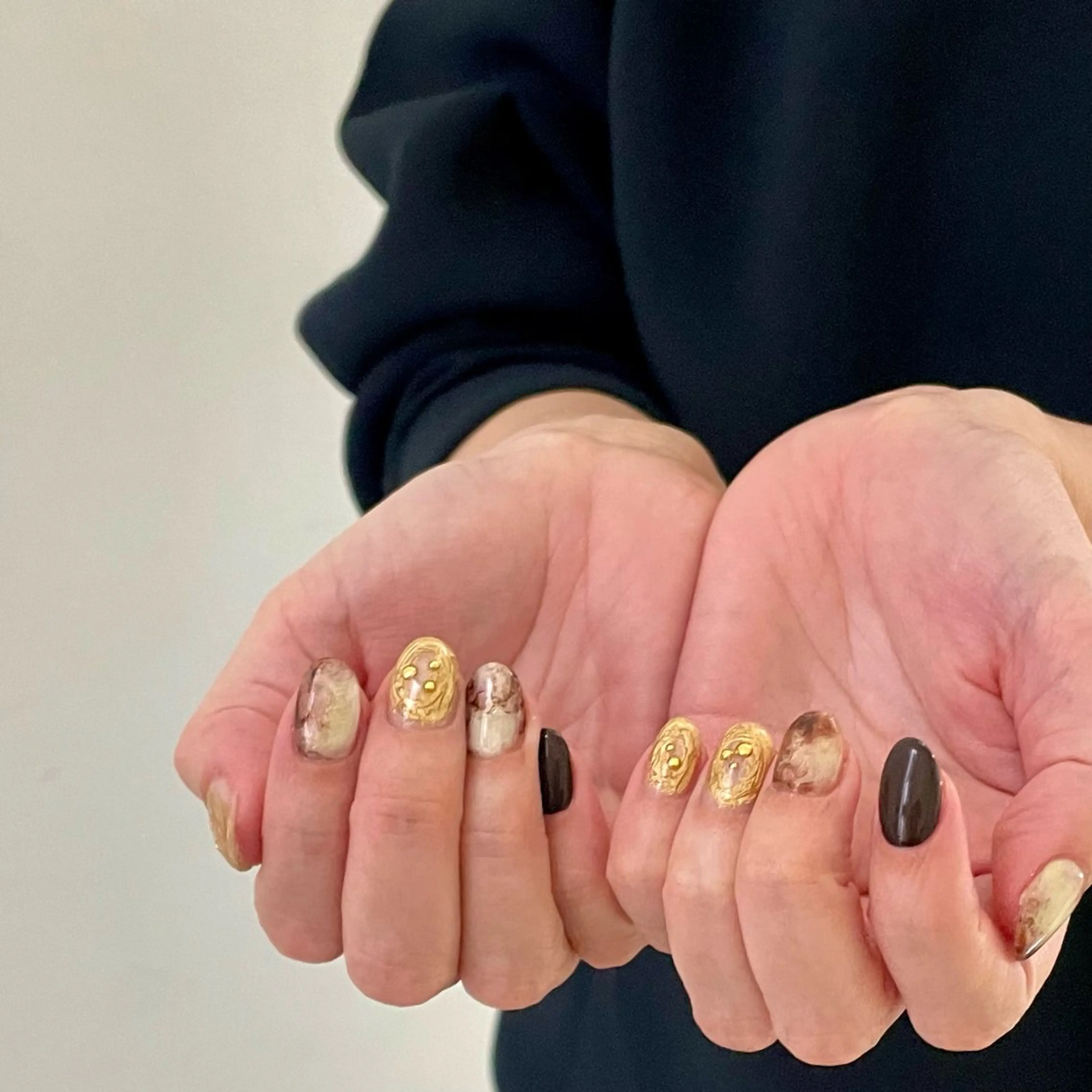 ネイル ニュアンスネイル Rili Hondaのネイルデザイン