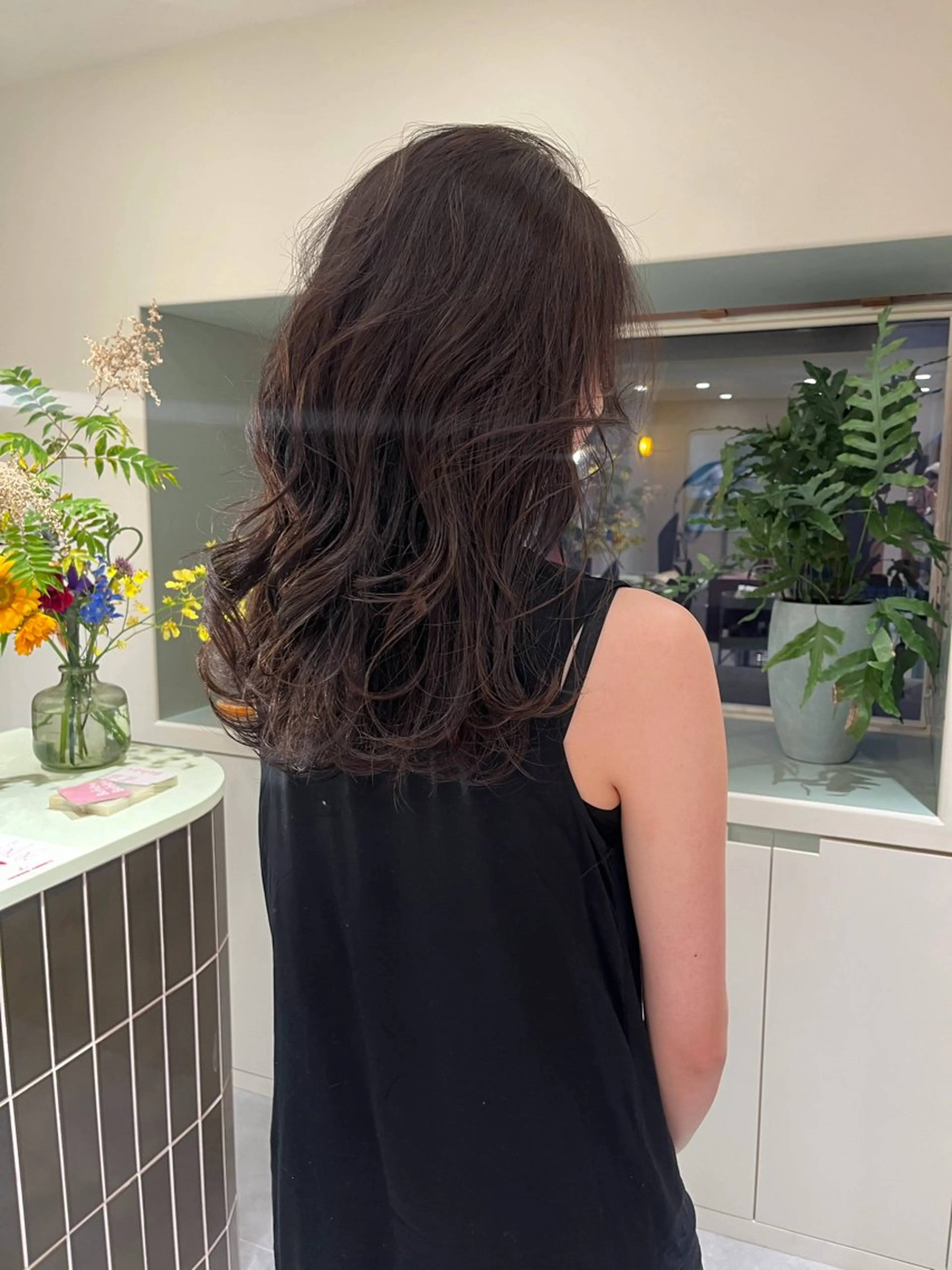 カラー ブラウンカラー 新井 楓梨のヘアスタイル